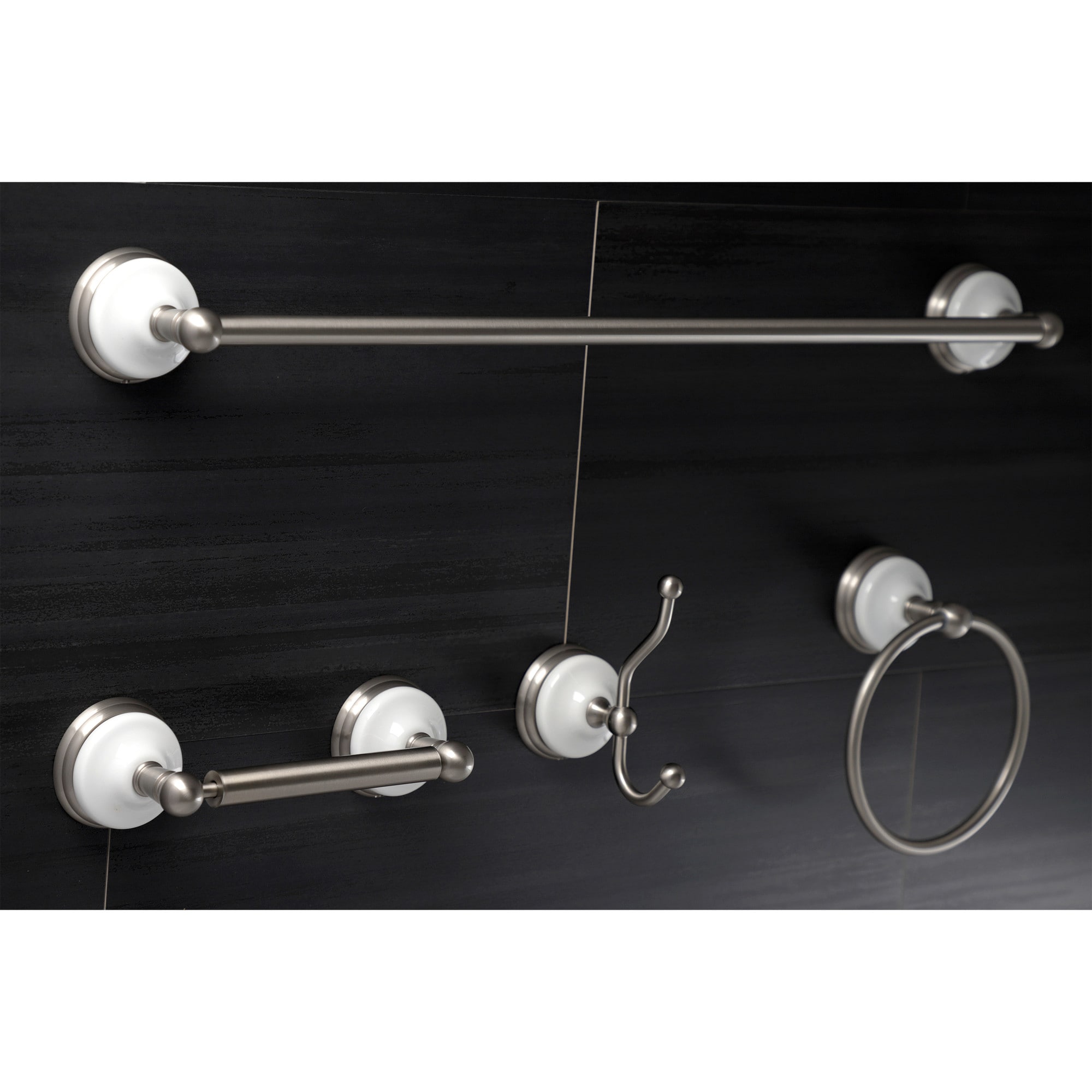 Juego de accesorios de baño decorativos de níquel cepillado de estilo victoriano de 4 piezas Kingston Brass - Incluye barra para toallas, porta papel higiénico, anillo para toallas y gancho para batas WLK11114788