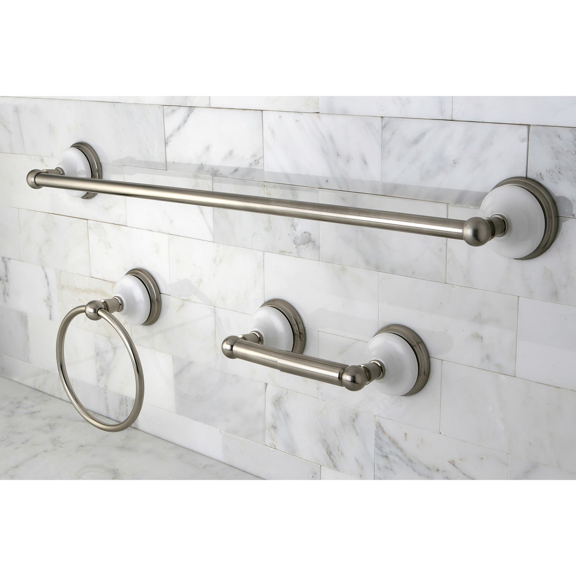 Juego de Hardware para Baño Decorativo de 3 Piezas Estilo Victoriano en Níquel Cepillado, Incluye Barra de Toallas, Portarrollos y Argolla para Toallas, de Kingston Brass