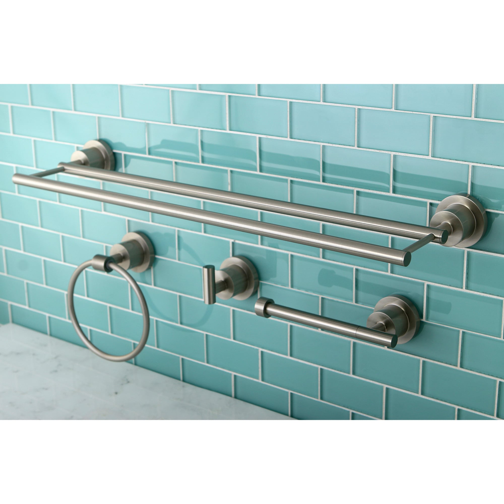 Juego de accesorios de baño decorativos de níquel cepillado Kingston Brass Concord de 4 piezas: Barra de toalla, portarrollos, anillo de toalla y gancho para batas incluidos WLK82134788
