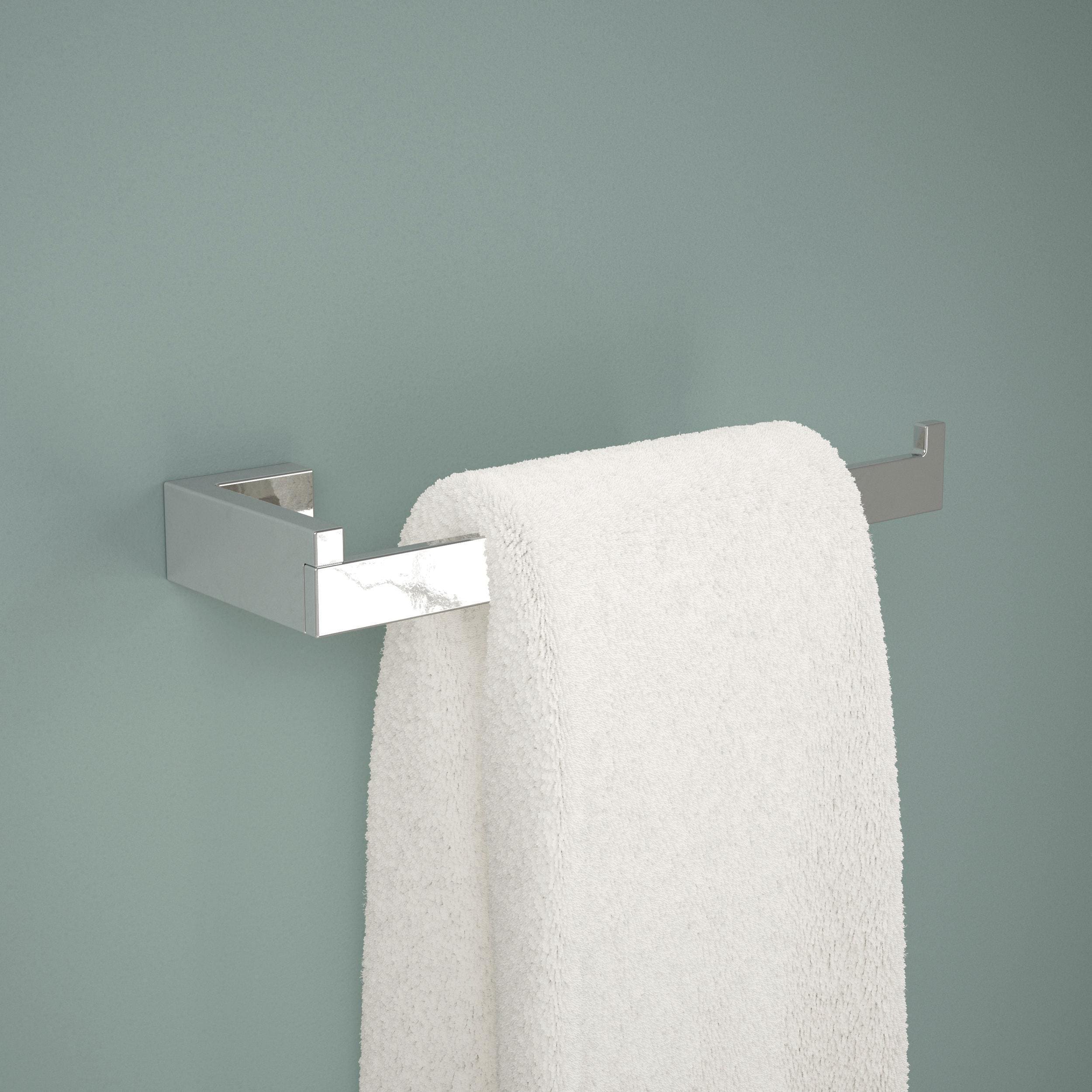 Set de accesorios de baño decorativos Beaufort de Cromo Pulido de 5 piezas de Franklin Brass. Incluye barra de toallas, porta papel higiénico, anillo de toallas, y gancho para batas.