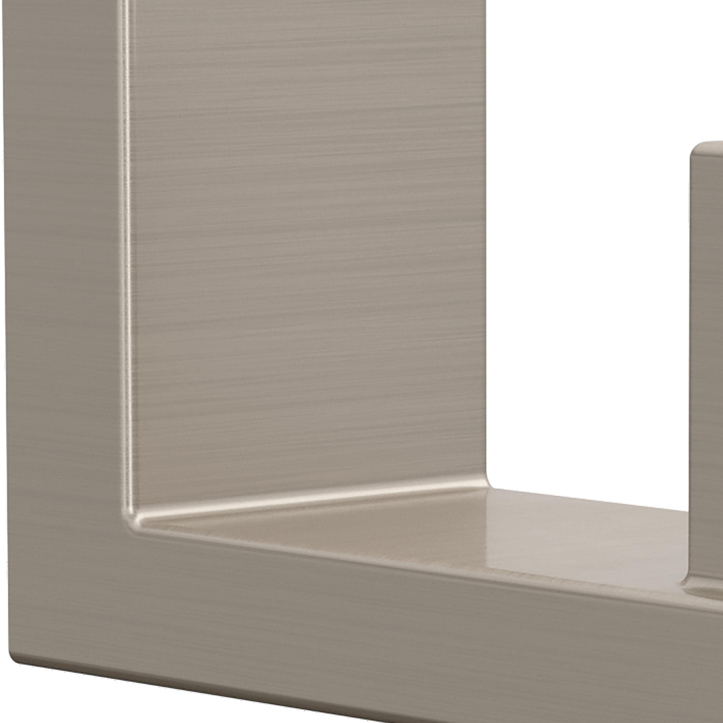 Juego de accesorios de baño decorativos de 5 piezas en níquel satinado Beaufort - Barra para toallas, porta papel, argolla para toallas y gancho para batas incluidos BFT65-BN