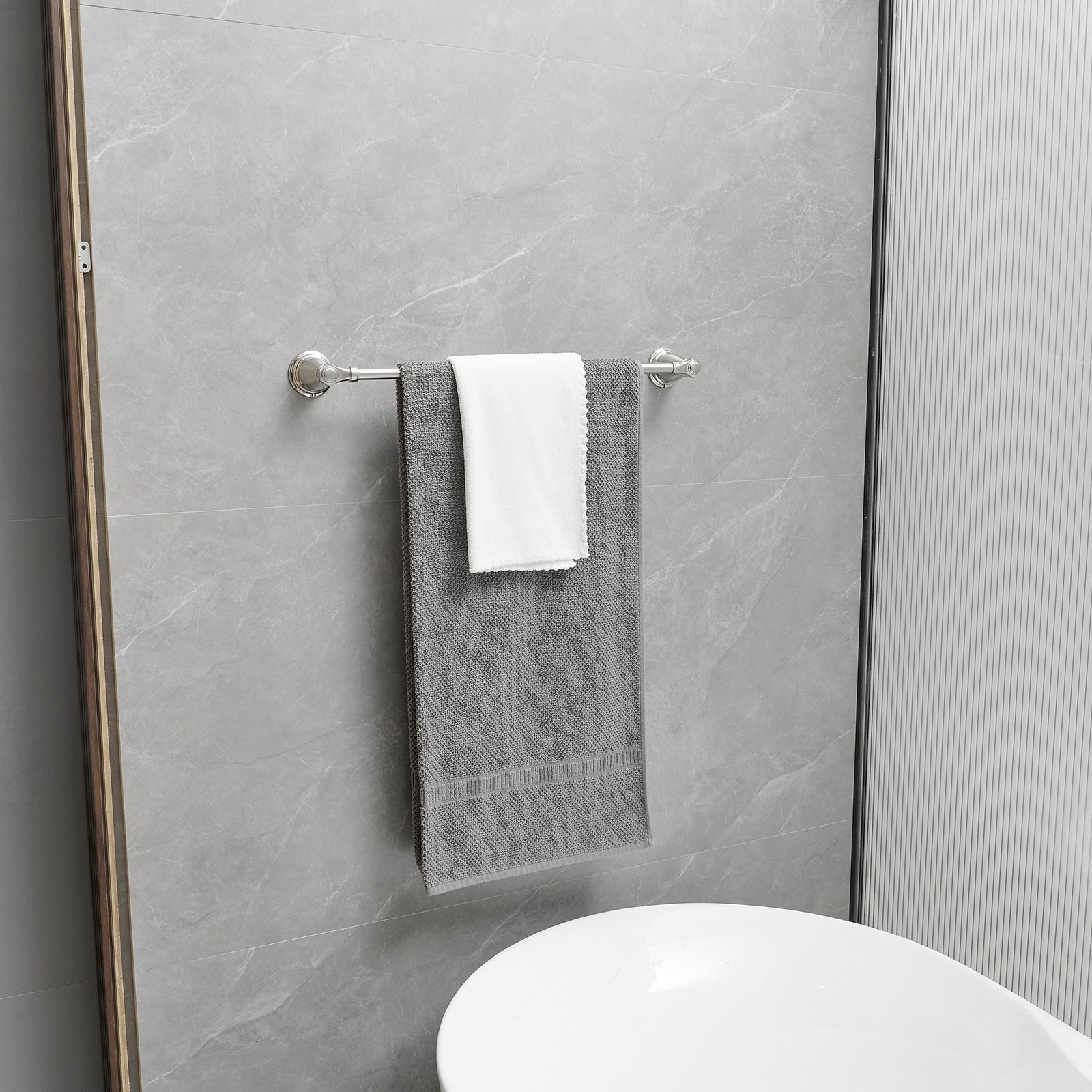 Juego de Accesorios Decorativos para Baño de Níquel Cepillado de 4 Piezas - Barra de Toallas, Portarrollos de Papel Higiénico, Gancho para Batas incluido A-91066-N
