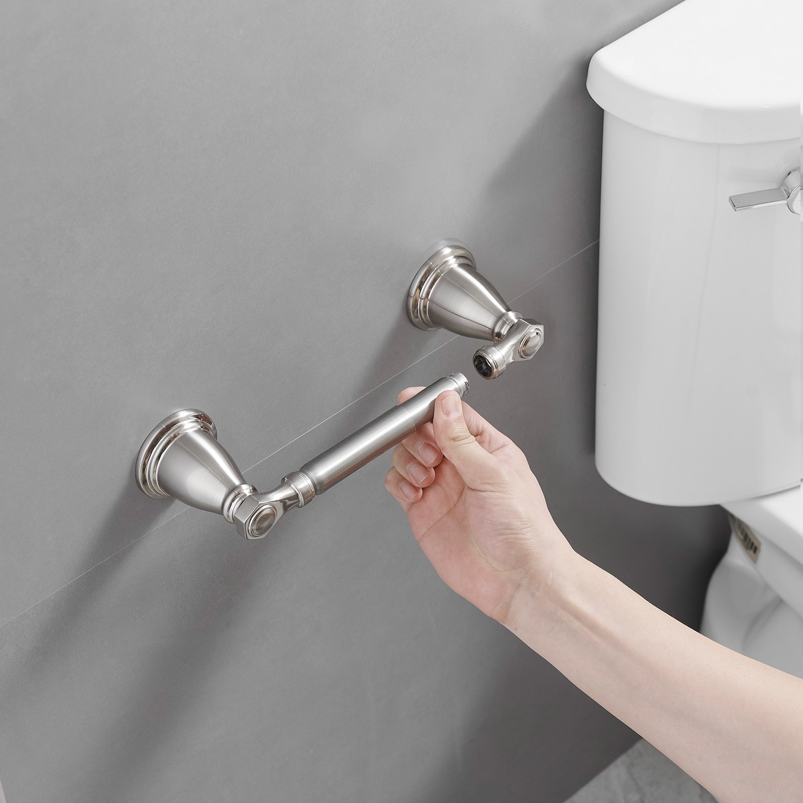 Juego de Accesorios Decorativos para Baño de Níquel Cepillado de 4 Piezas - Barra de Toallas, Portarrollos de Papel Higiénico, Gancho para Batas incluido A-91066-N