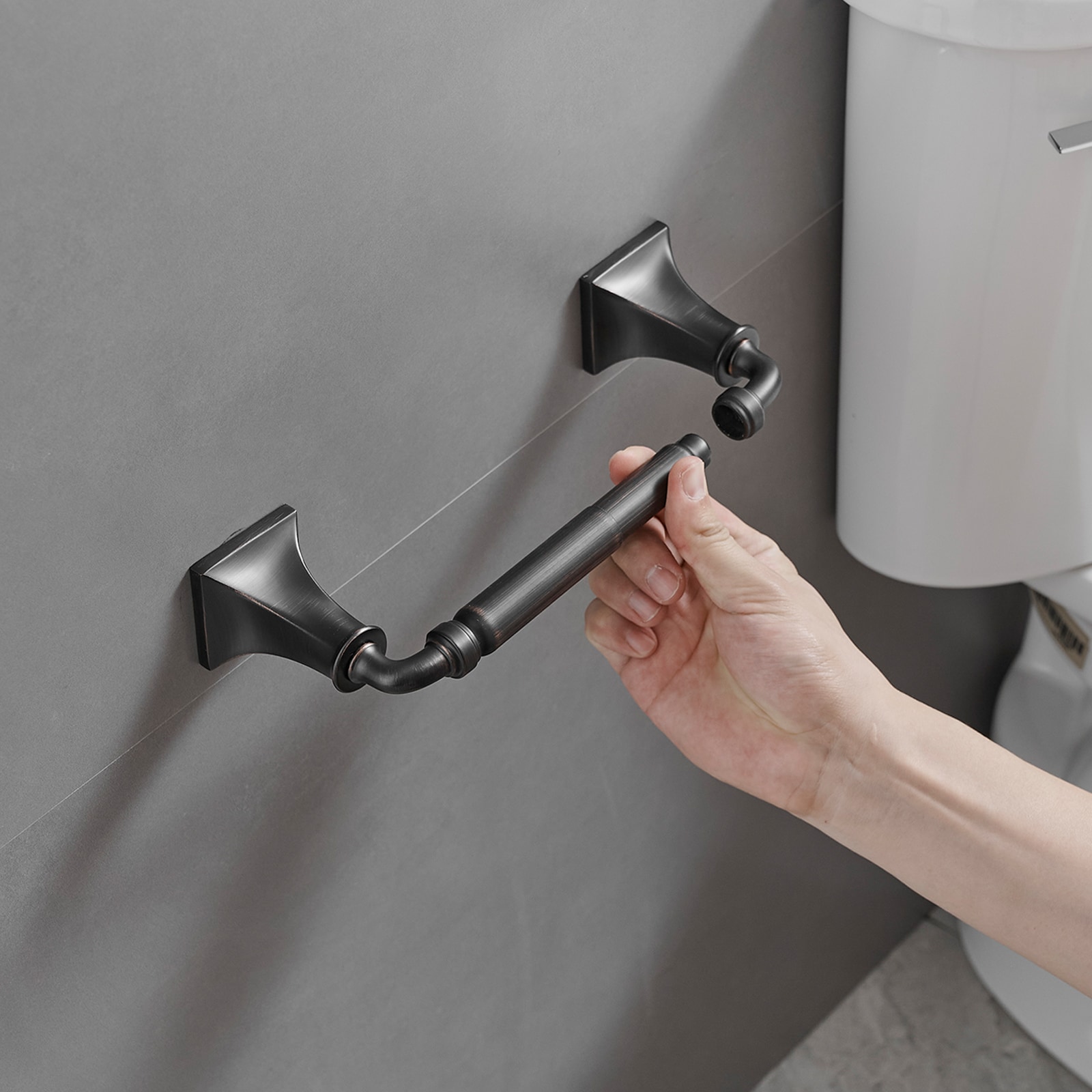 Juego de Accesorios para Baño en Bronce Frotado con Aceite de 4 Piezas - Barra de Toallas, Porta Papel Higiénico, Gancho para Batas incluido A-91068-ORB