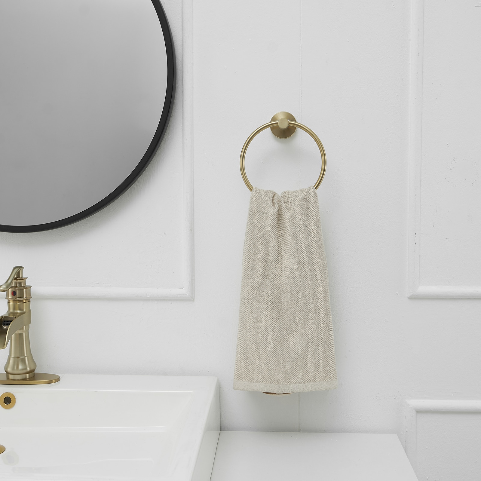 Juego de herrajes de baño decorativos en acabado dorado cepillado de 5 piezas: barra de toalla, porta papel higiénico, argolla de toalla y gancho de baño incluidos - A-91012-S-BG-NEW