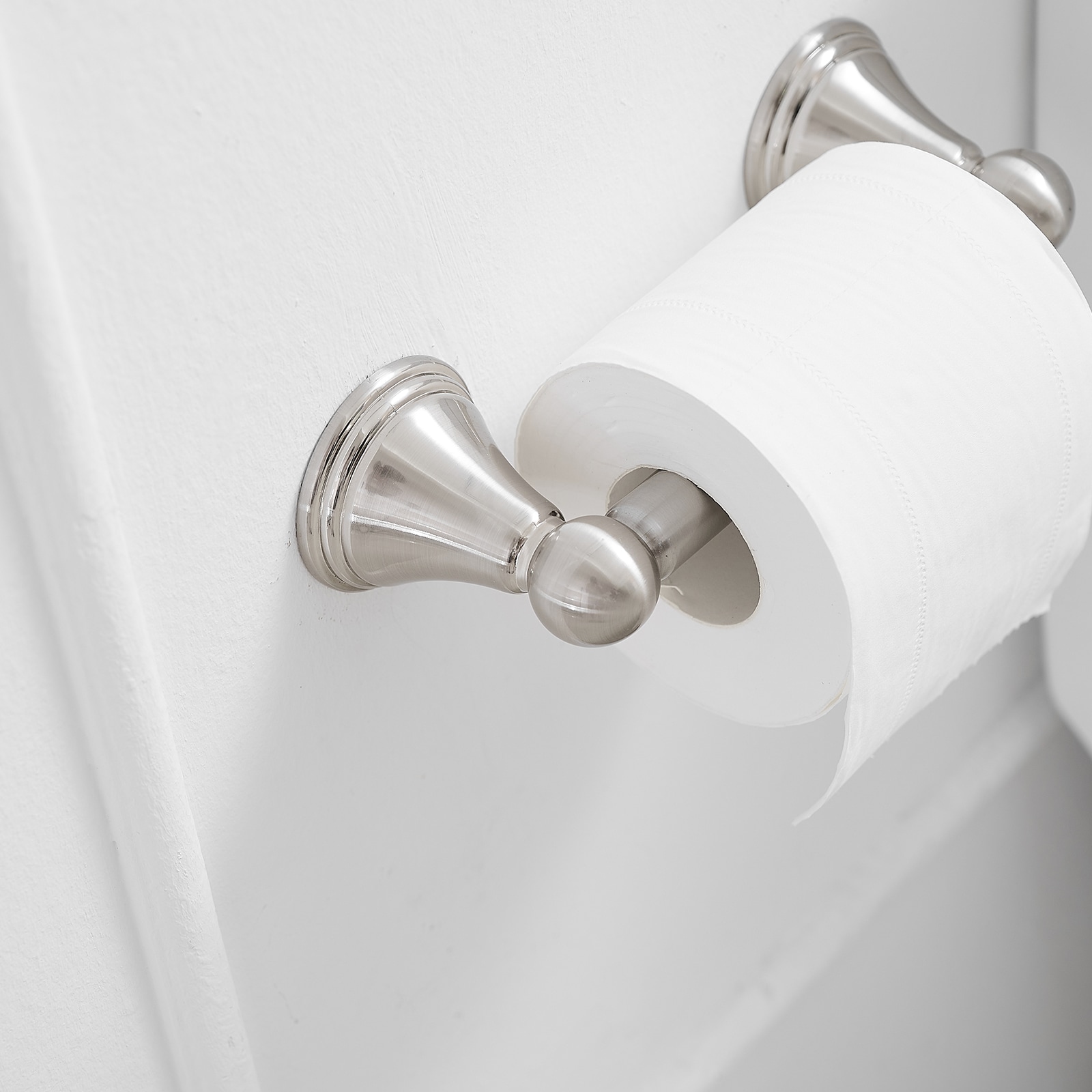 Juego de Accesorios de Baño Decorativos de Níquel Cepillado de 3 Piezas - Barra de Toallas, Porta Papel Higiénico, Argolla para Toallas, Incluido R004-N-24