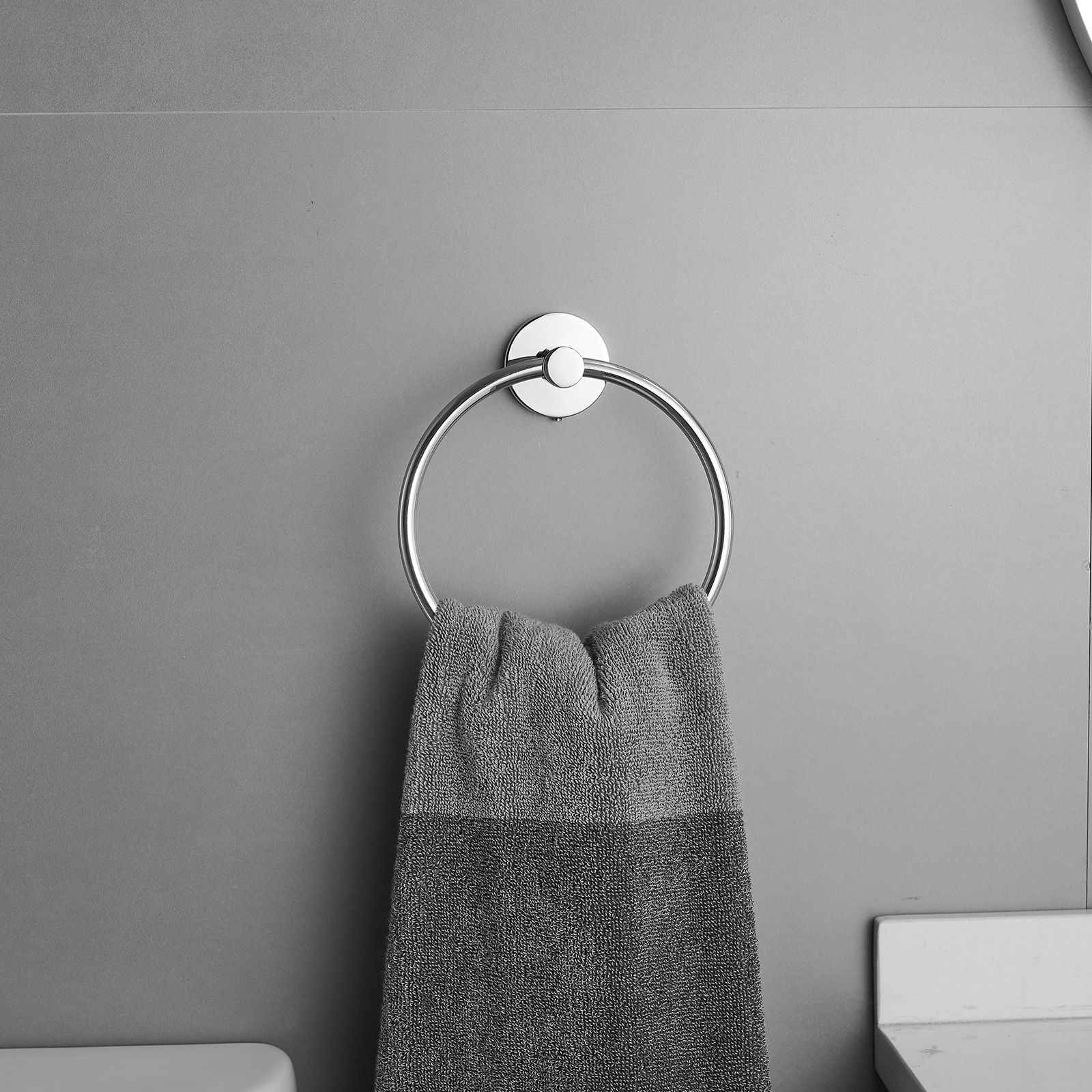 Juego de 6 piezas de accesorios de baño decorativos cromados pulidos con barra de toallas, portarrollos de papel higiénico, anillo de toallas y gancho para batas incluidos A-91020-6-C