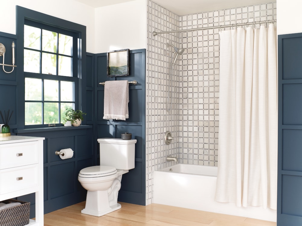 Juego de accesorios decorativos para baño en níquel cepillado de 3 piezas Moen Caldwell: Barra para toallas, porta papel higiénico y gancho para toallas, incluidos Y3193BN