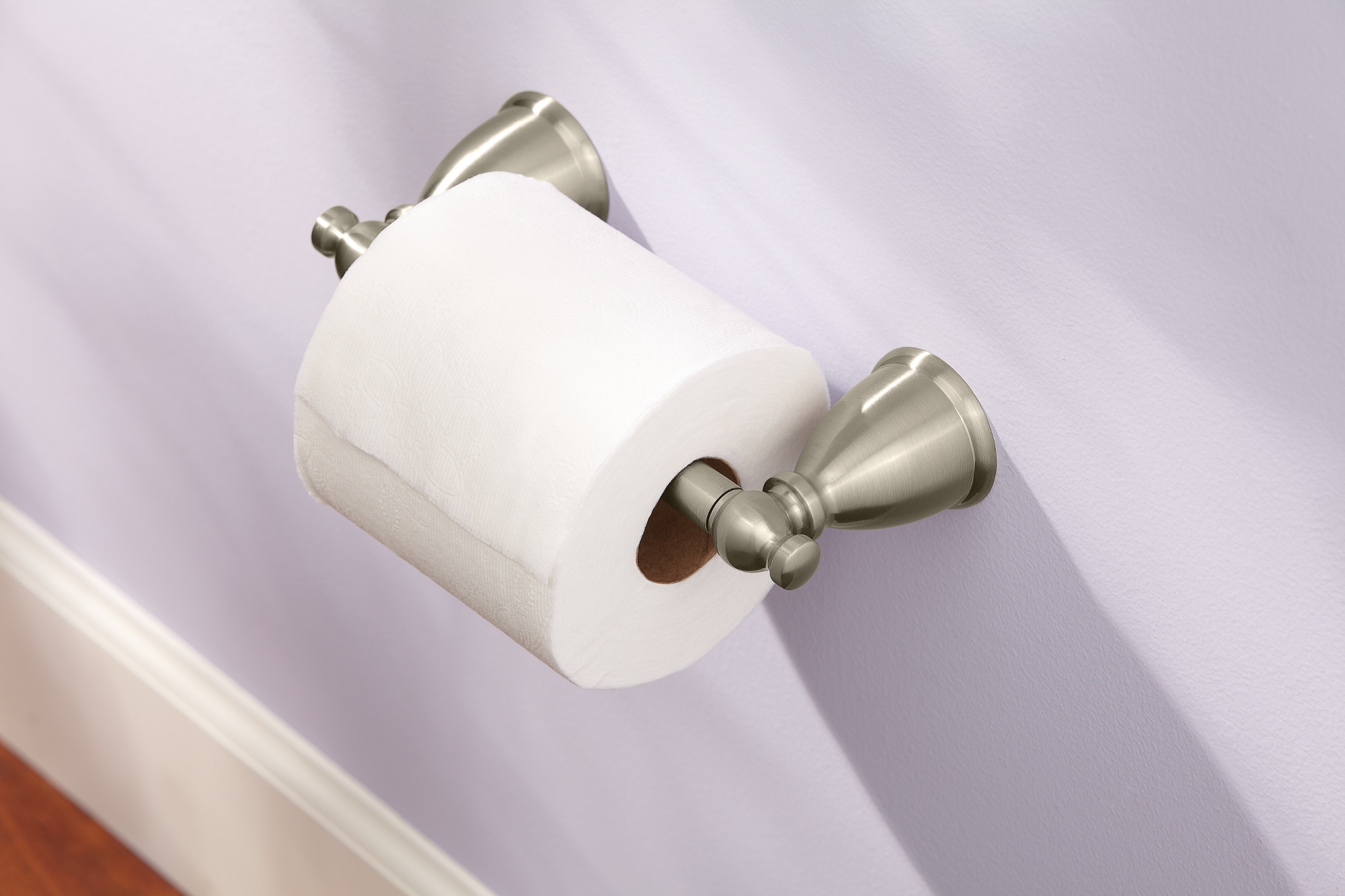 Juego de accesorios decorativos para baño en níquel cepillado de 3 piezas Moen Caldwell: Barra para toallas, porta papel higiénico y gancho para toallas, incluidos Y3193BN