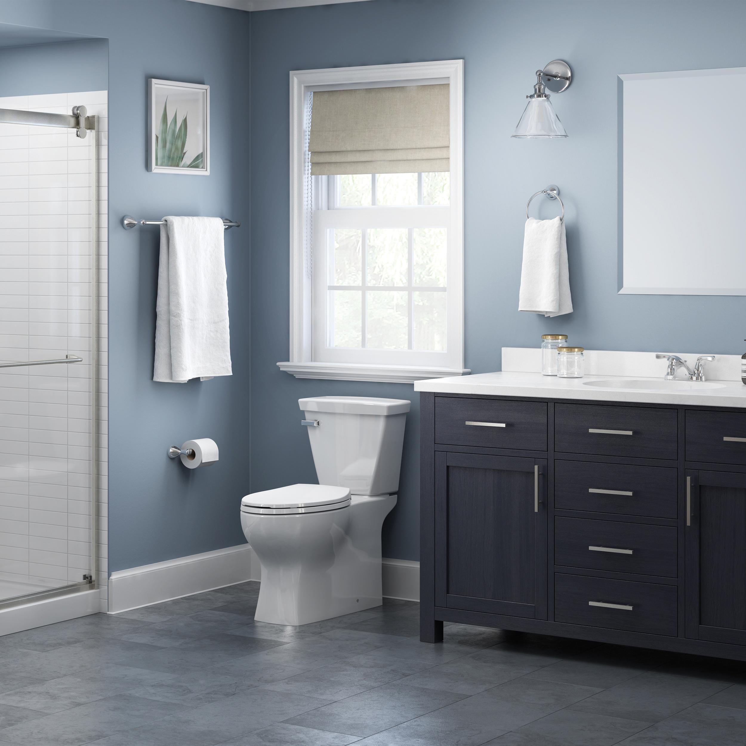 Juego de accesorios de baño decorativos en cromo pulido de 3 piezas Delta incluye barra de toalla, portarrollos de papel higiénico y anillo de toalla - FNDS63-PC