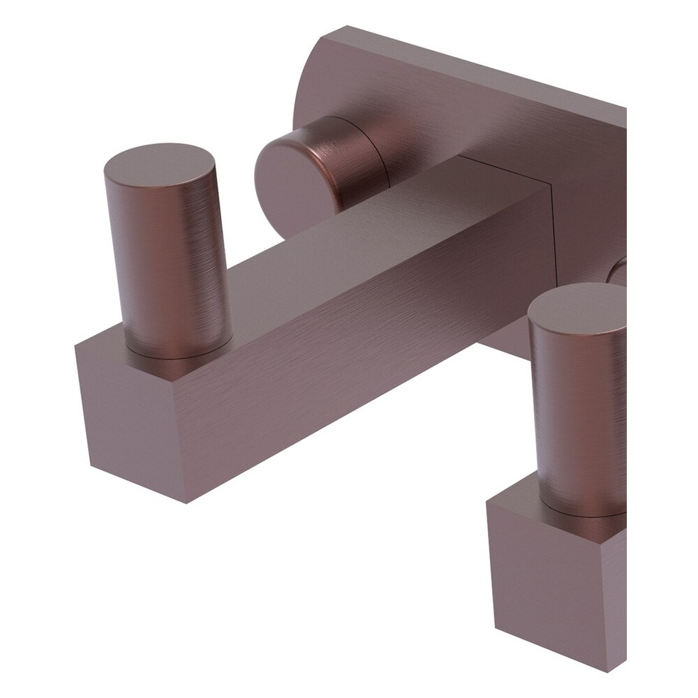 Colgador de toallas de pared de triple gancho en cobre antiguo Montero de Allied Brass