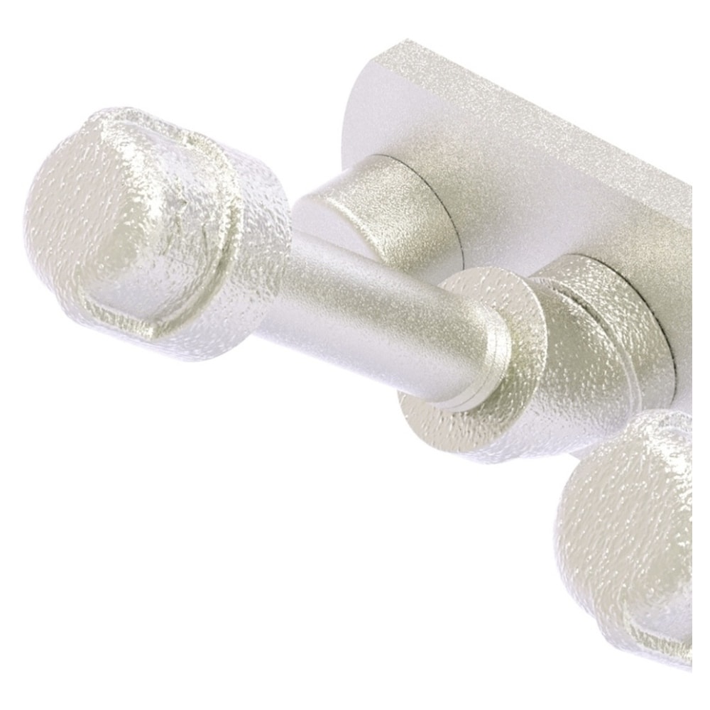 Gancho de Toalla de Pared con Triple Percha en Níquel Satinado - Línea de Tuberías.