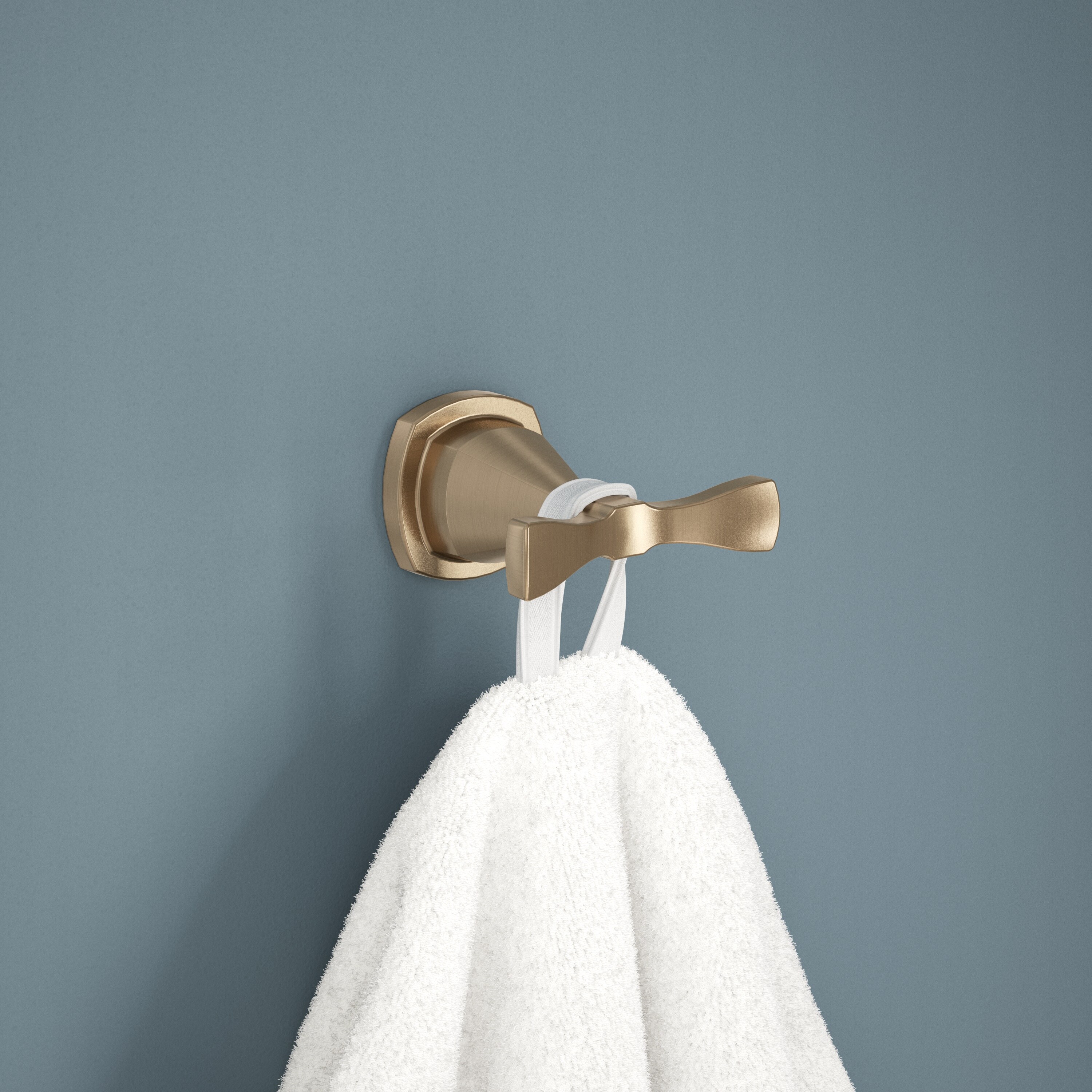 Delta Stryke Bronce Champagne Doble Gancho de Montaje en Pared para Toallas 77638-CZ