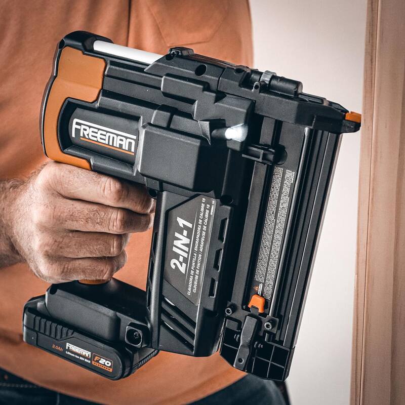 Freeman 18V Inalámbrico 2 en 1 Clavadora/Grapadora de Calibre 18 de 2 pulgadas Kit con Baterías, Cargador, Estuche y Fijaciones (1000 piezas) - PE2118G