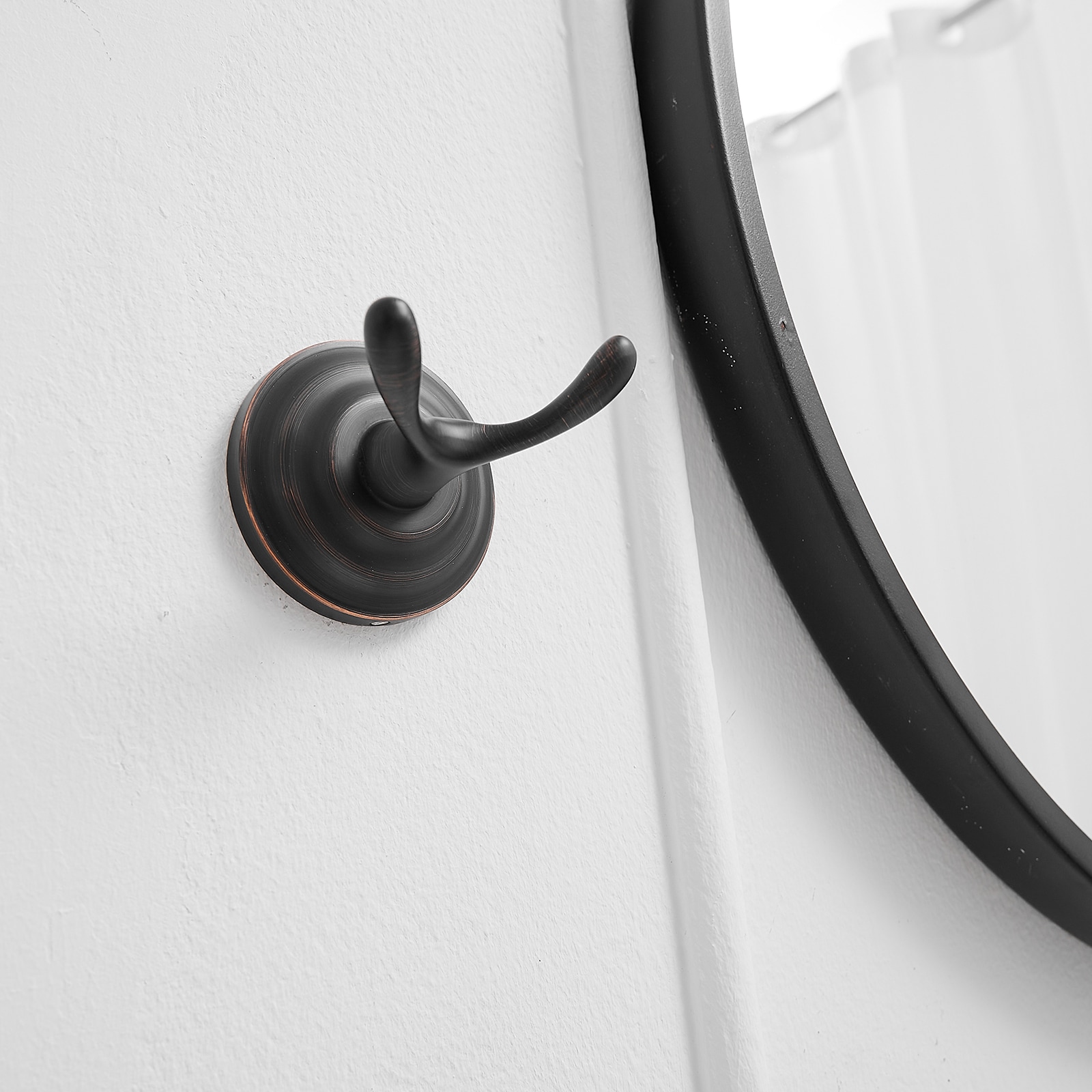 Gancho de Toalla de Montaje en Pared de Bronce Aceitado con 6 Ganchos TH001-6-ORB