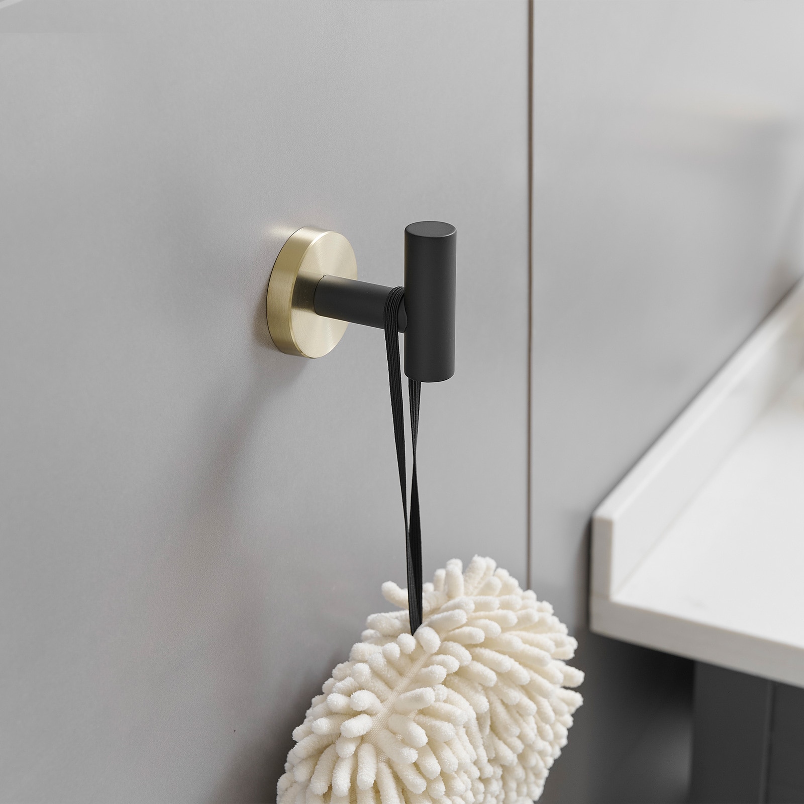 Gancho de Toalla de Pared con Doble Gancho Negro y Dorado