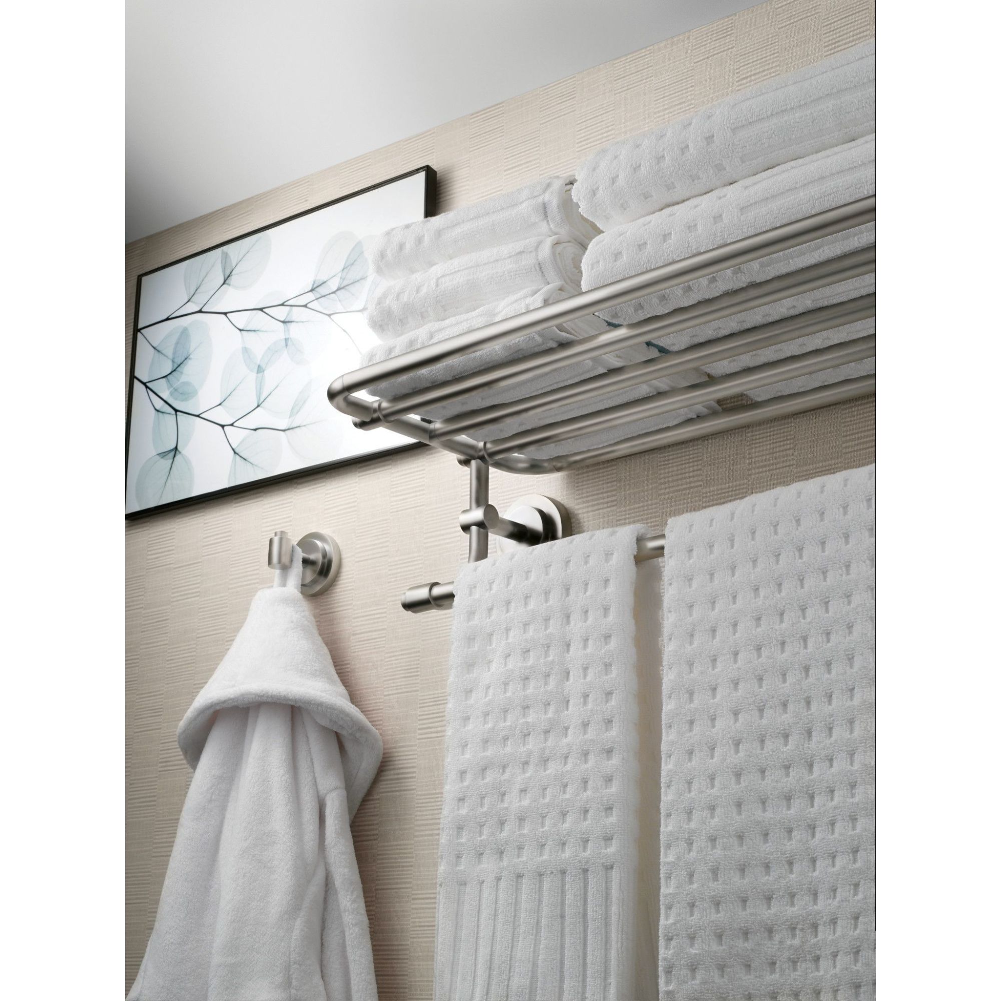 Toallero de pared Moen Iso resistente a manchas, níquel cepillado, 26.95 pulgadas x 6.36 pulgadas x 10.70 pulgadas DN0794BN