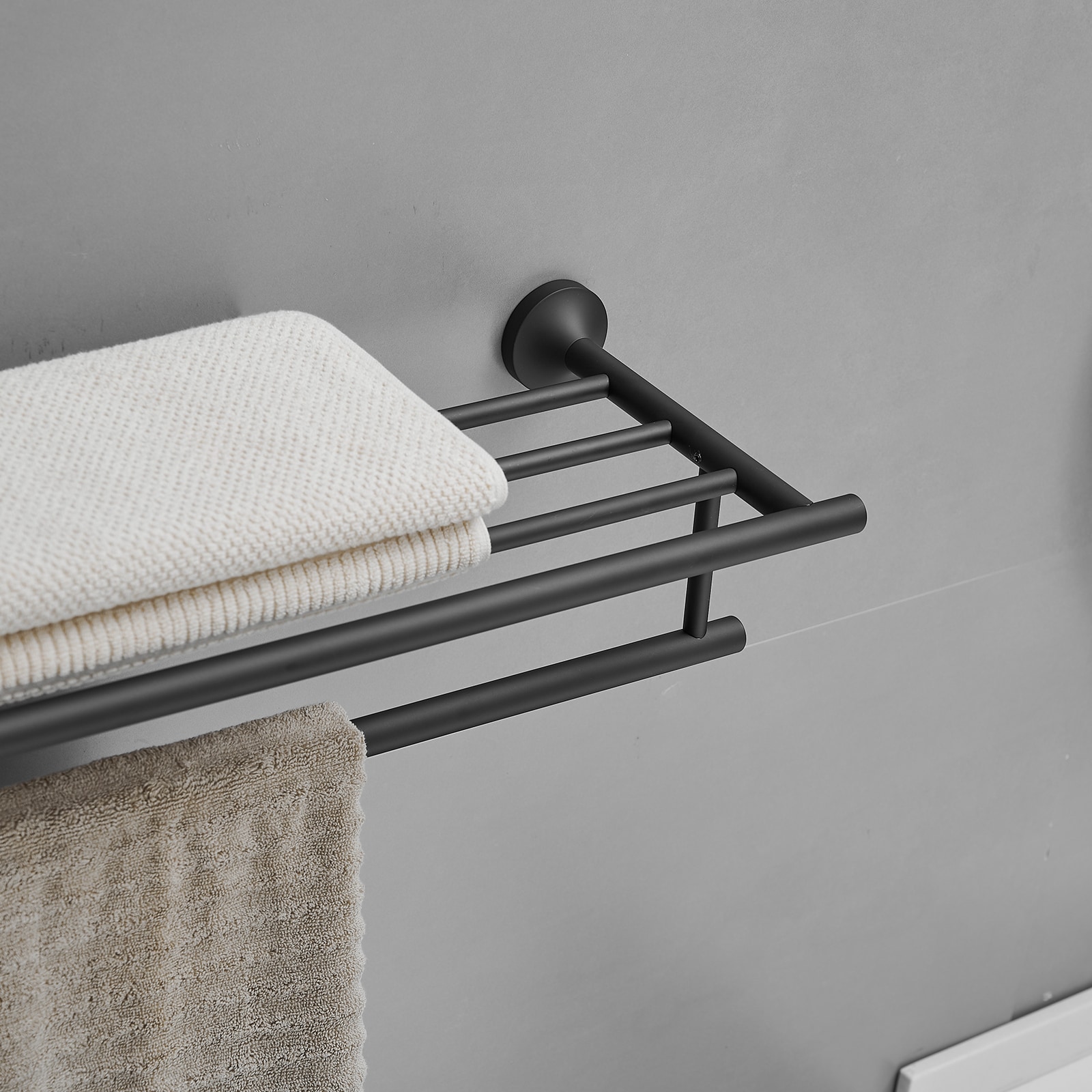Perchero de Toallas Montado en Pared Negro Mate 9.65 pulgadas x 9.65 pulgadas x 24.41 pulgadas A-91088-NEGRO