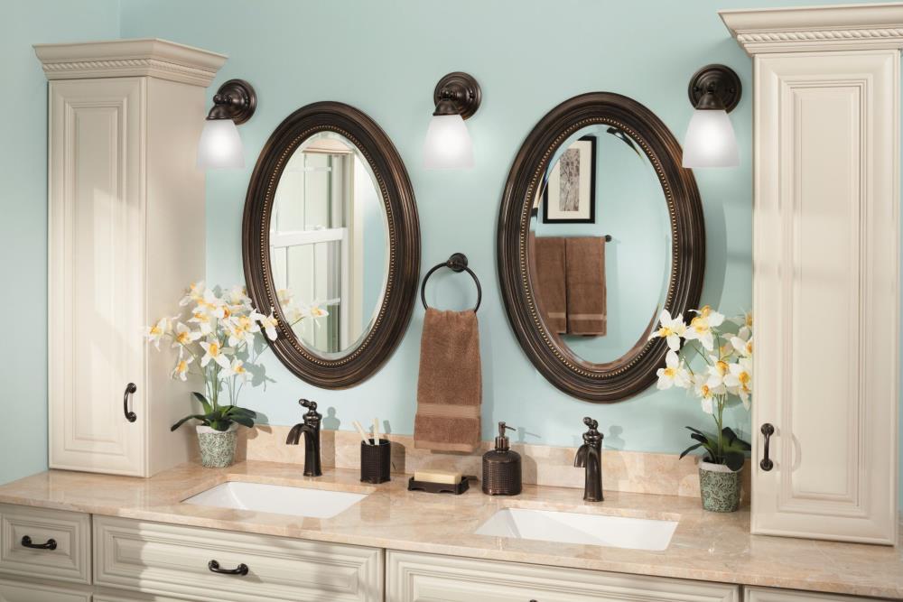 Soporte de Toalla Individual para Pared en Bronce Frotado con Aceite Moen Brantford YB2286ORB