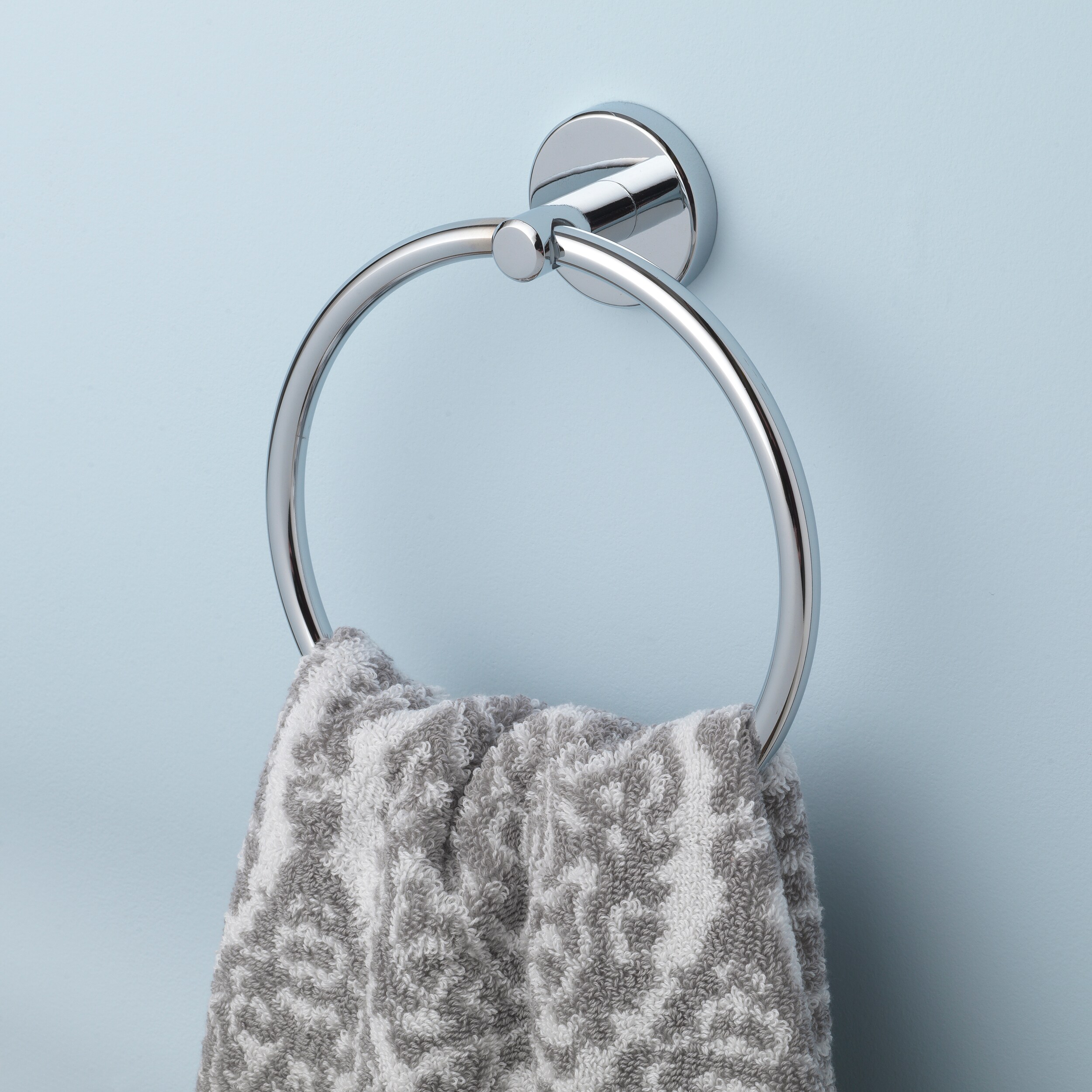 Aro de Toalla Individual para Montar en Pared en Cromo Pulido Harlow de allen + roth
