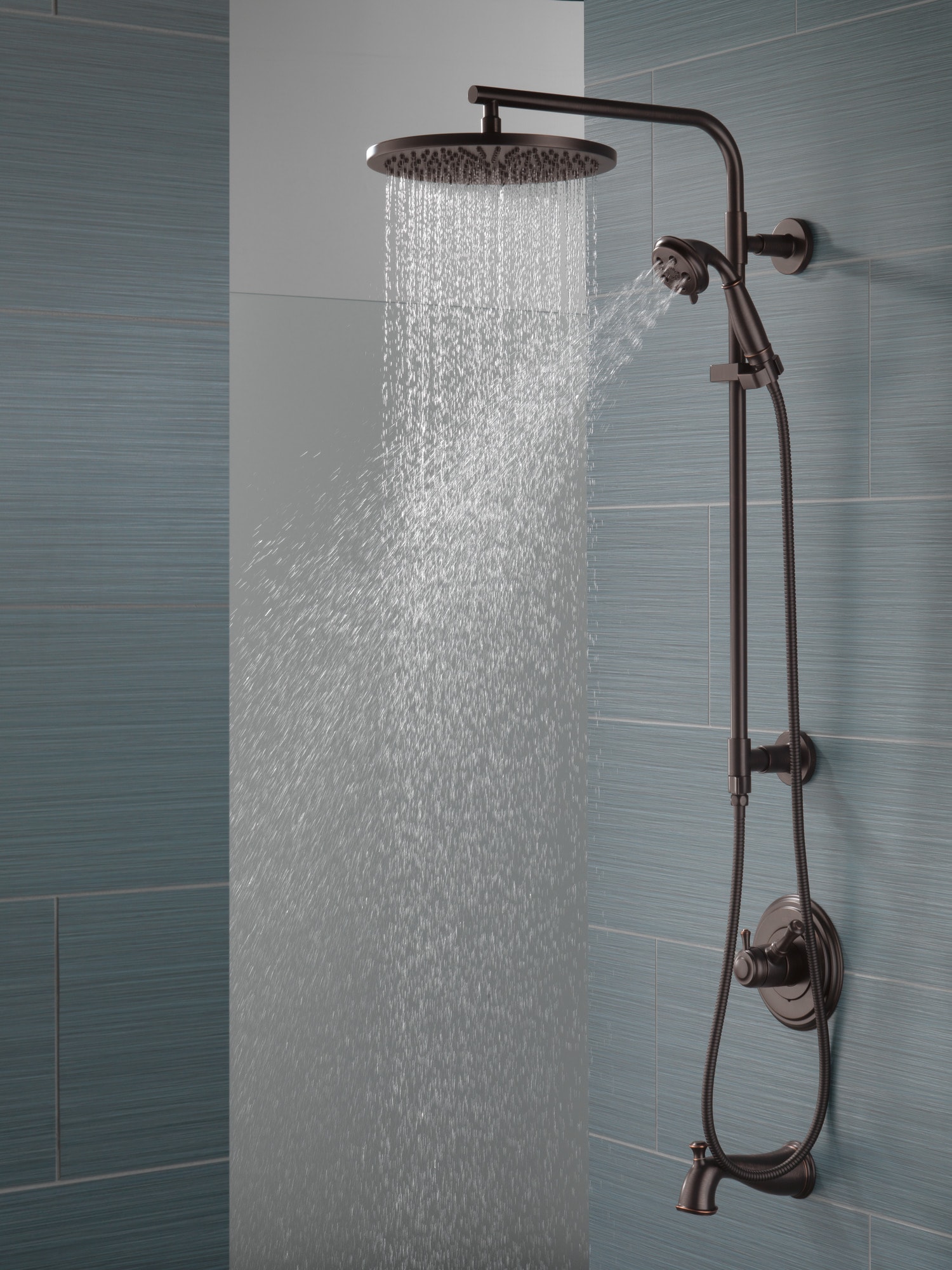 Caño para bañera con diverter universal en bronce aceitado Delta RP72565RB