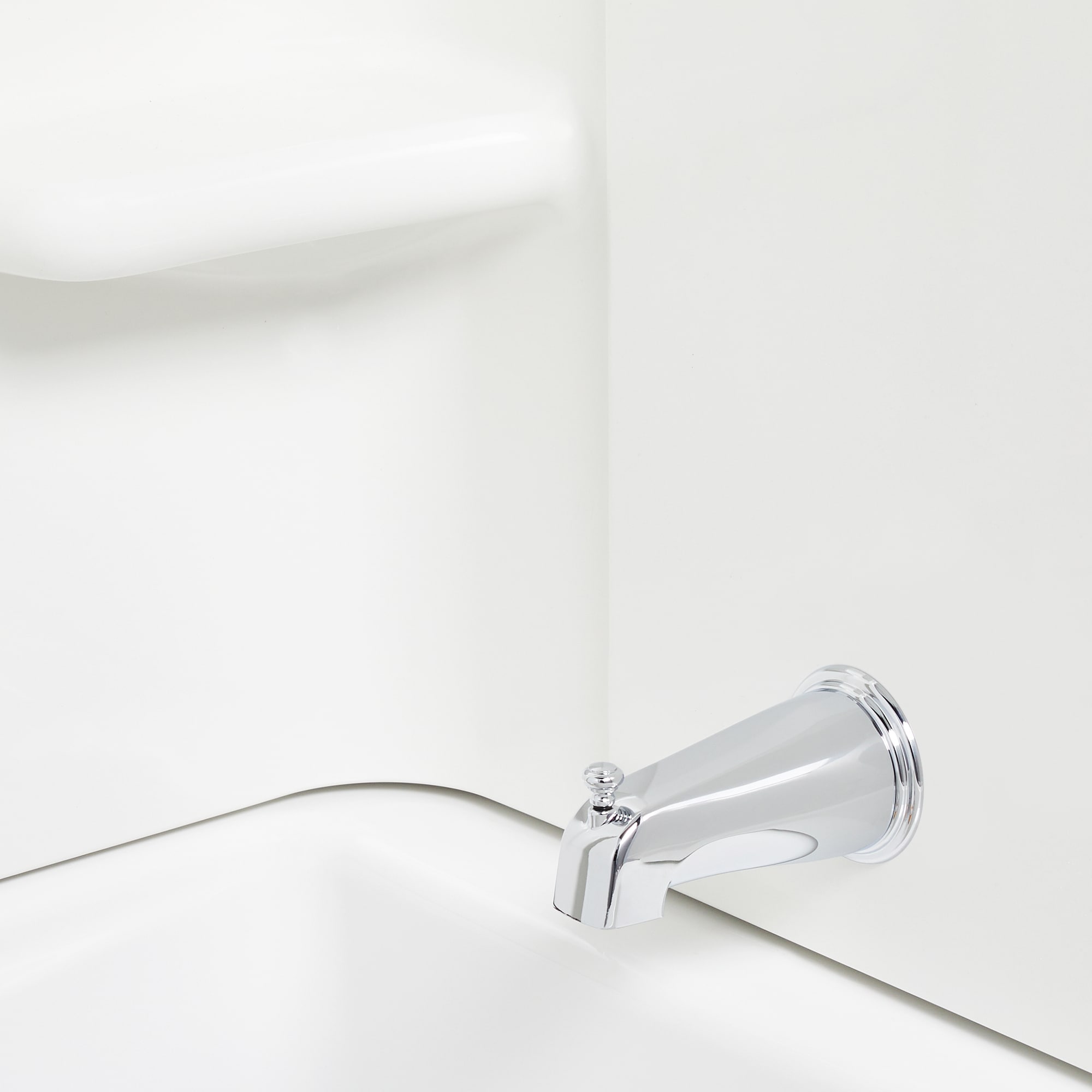 Caño de Bañera Universal de Cromo Pulido American Standard con Desviador (Incluye Placa Decorativa) 8888055.002