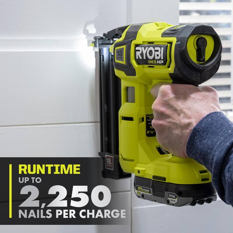 Clavadora inalámbrica RYOBI ONE+ HP 18V de calibre 18 con tecnología Brushless AirStrike y baterías de alto rendimiento de 2.0 Ah (paquete de 2) - P322-PBP2003