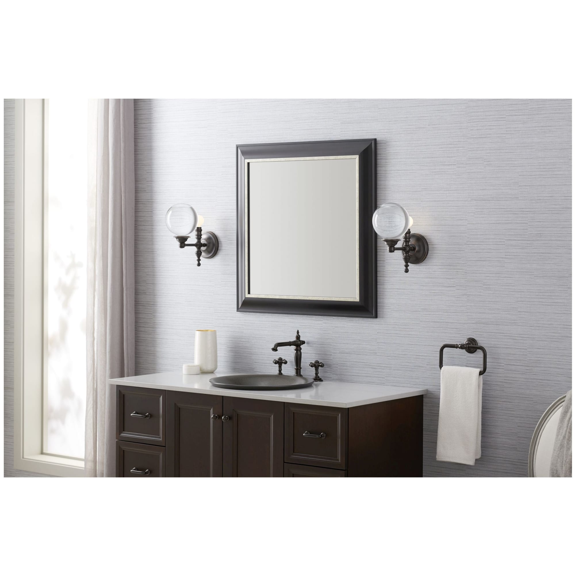 Llave mezcladora para lavabo con acabado en bronce frotado con aceite de 2 manijas cruzadas - paquete de 2