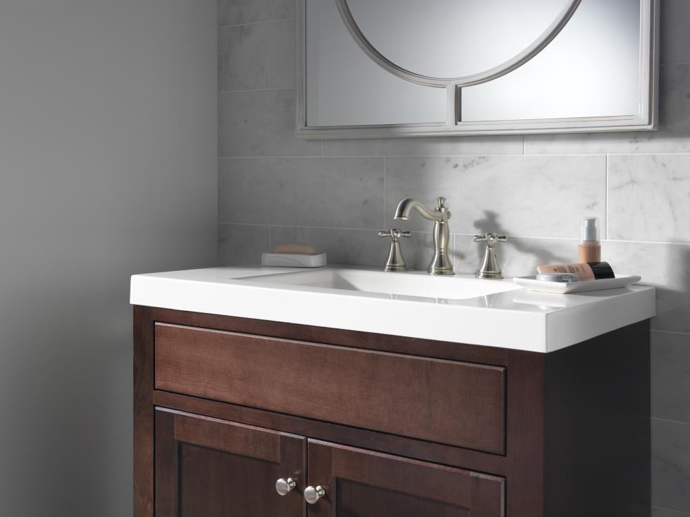 Manija para grifos de lavabo con cruz de acero inoxidable Delta - Paquete de 2, modelo H295SS.
