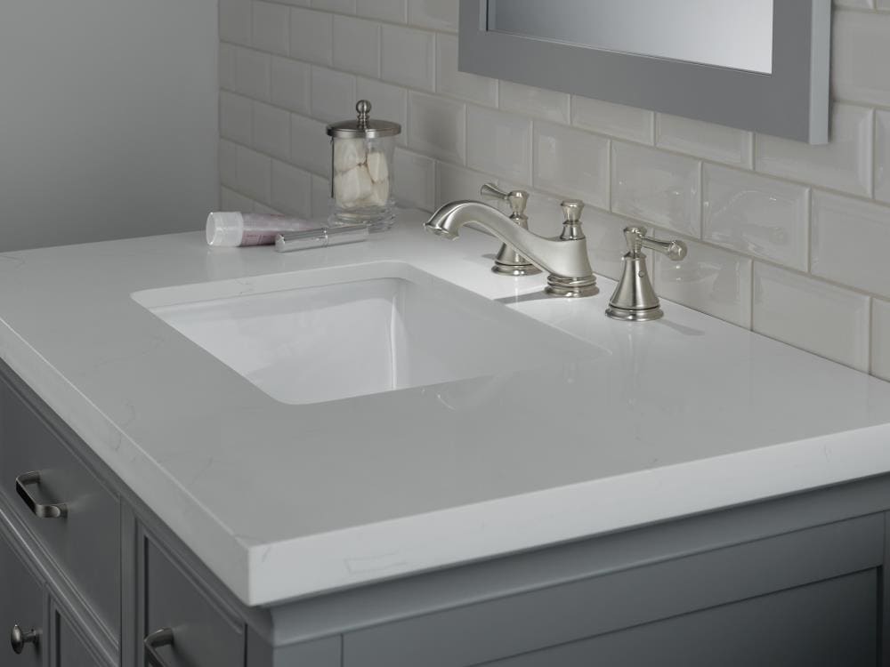 Grifo para lavabo de baño con 2 mangos de palanca de acero inoxidable Delta Stainless, paquete de 2 - H297SS.