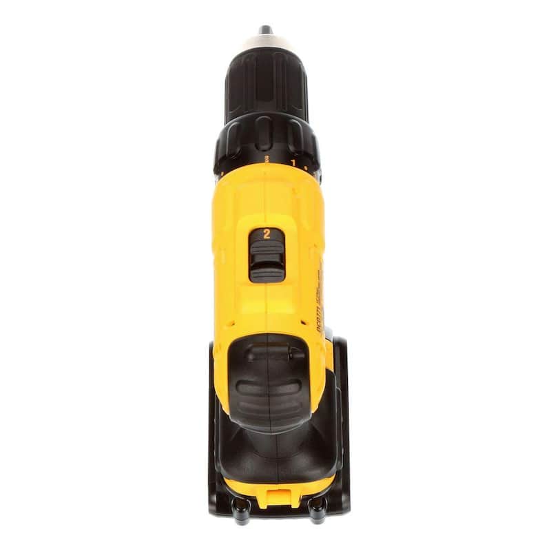 DEWALT Taladro/destornillador inalámbrico de 20V Máx. 1/2 pulg., (2) baterías de 20V 1.3Ah, cargador y estuche - DCD771C2