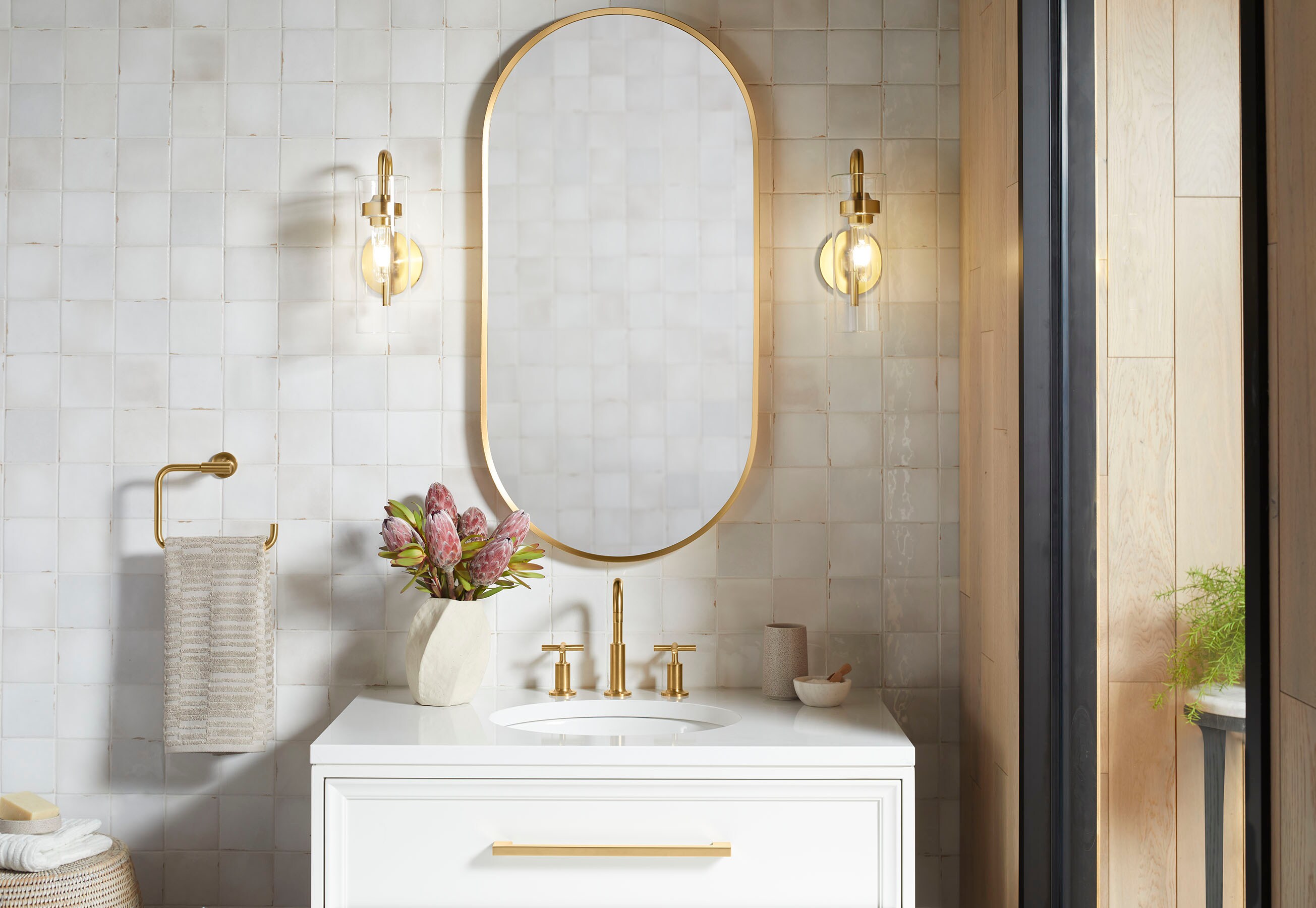 TOPE DE VANIDAD DE BAÑO CON LAVABO SIMPLE DE CUARZO ETERNAL STATUARIO DE 37 PULGADAS X 22.44 PULGADAS Y MONTAJE INFERIOR DE 1 AGUJERO KOHLER Silestone
