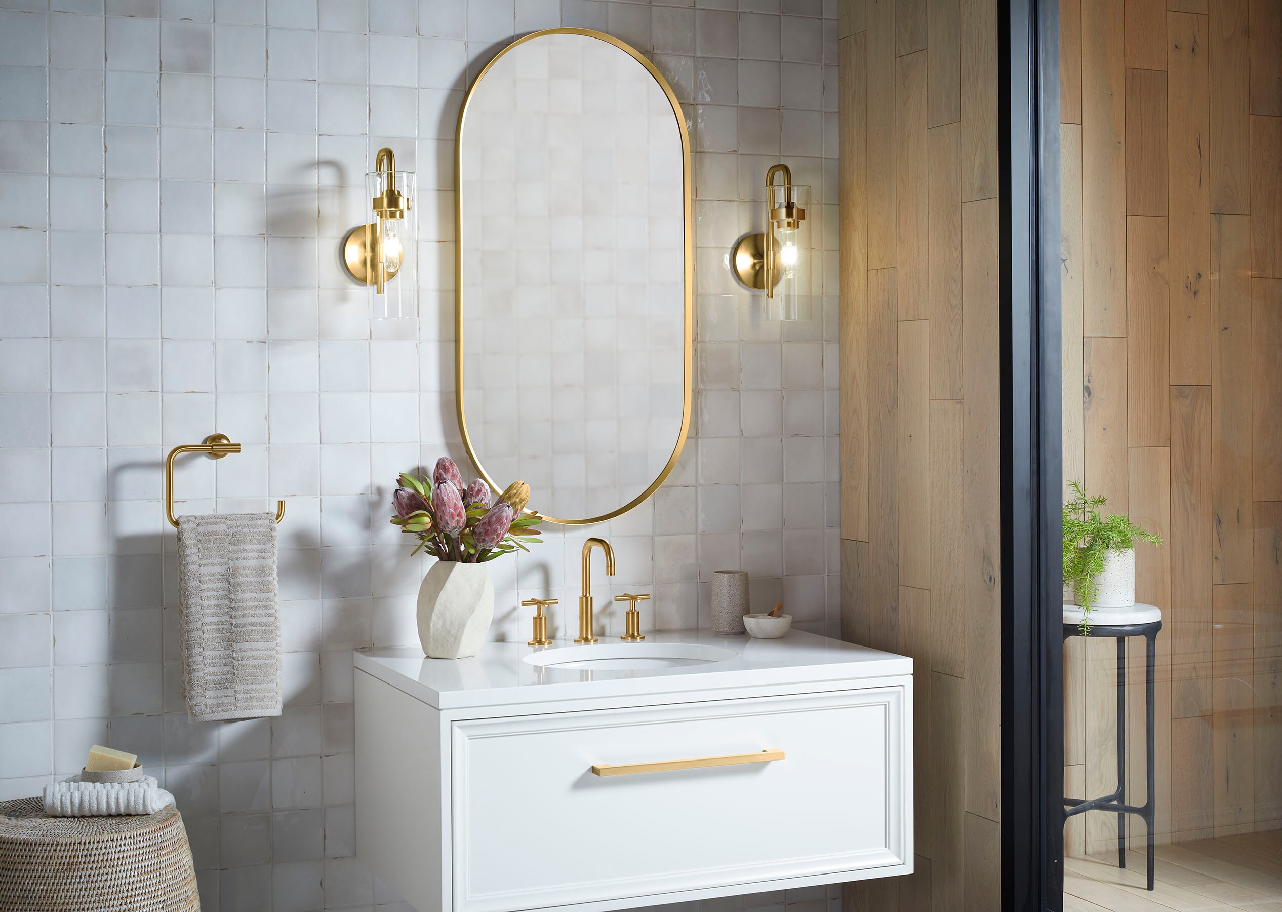 TOPE DE VANIDAD DE BAÑO CON LAVABO SIMPLE DE CUARZO ETERNAL STATUARIO DE 37 PULGADAS X 22.44 PULGADAS Y MONTAJE INFERIOR DE 1 AGUJERO KOHLER Silestone