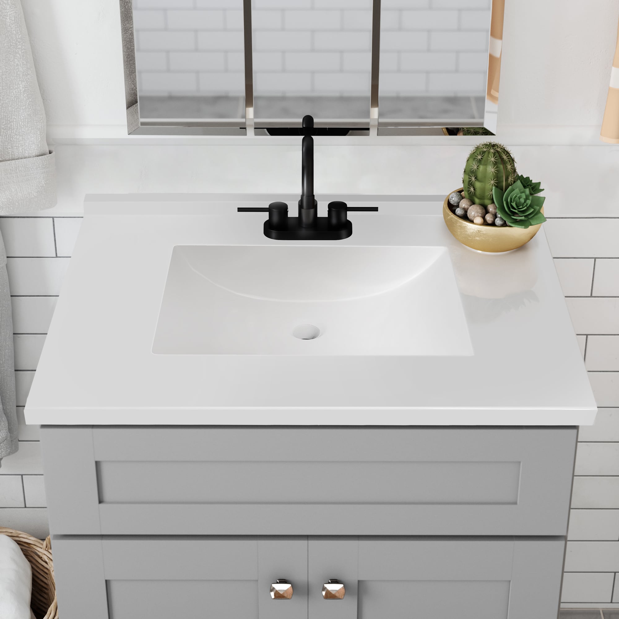 Cubierta de baño con tocador de mármol sólido blanco integrado de un solo lavabo de 31 pulgadas x 22 pulgadas, agujeros para grifería en Diseño Casa Camilla II 630228