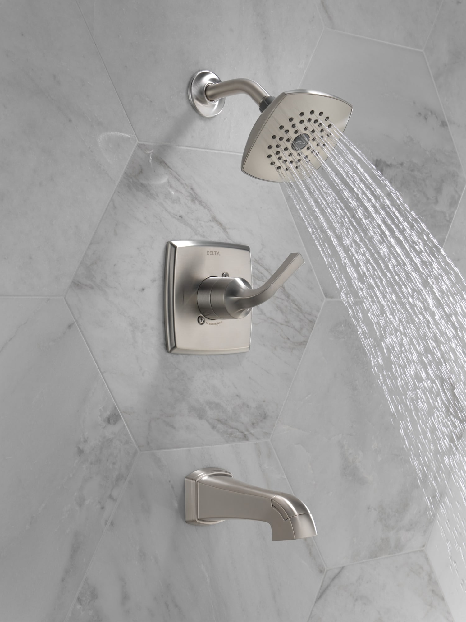 Grifo de bañera y ducha de una sola función con manija única de níquel cepillado Delta Knoxville y válvula de 5.25 pulgadas cuadradas - 144854-SS