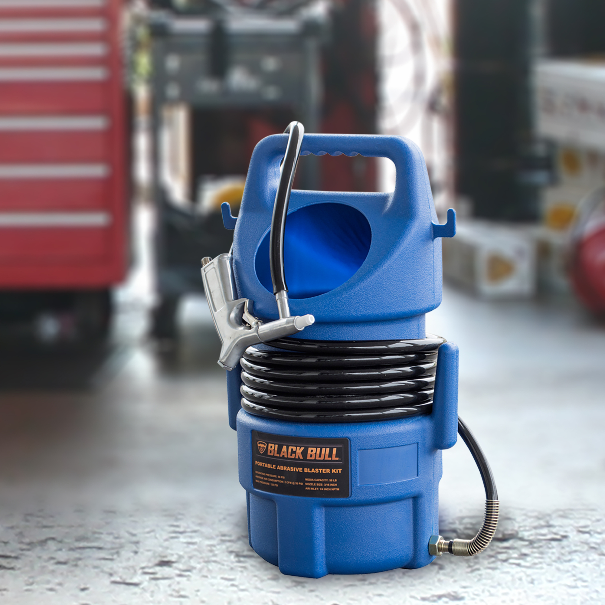 Kit de Arenadora Portátil Black Bull de Buffalo Tools, 50 libras, con máximo de PSI de 125 y Consumo Máximo de Aire de 2 cfm, Modelo PAB50.