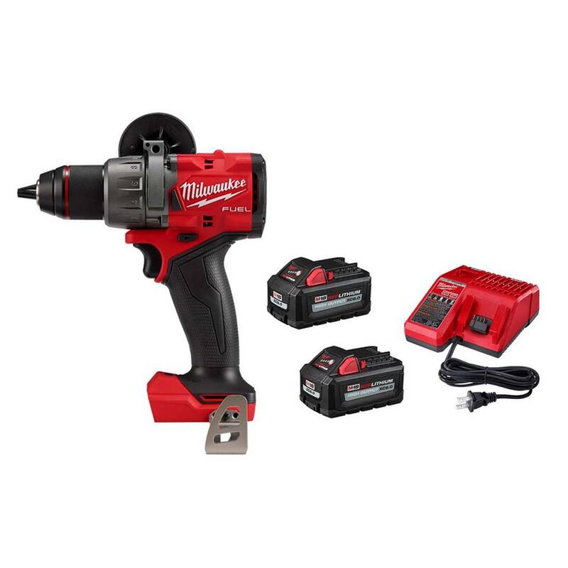 Milwaukee M18 FUEL 18V Taladro/destornillador inalámbrico sin escobillas de 1/2 pulg. con baterías de alto rendimiento de 6 Ah y cargador - 2904-20-48-59-1862S
