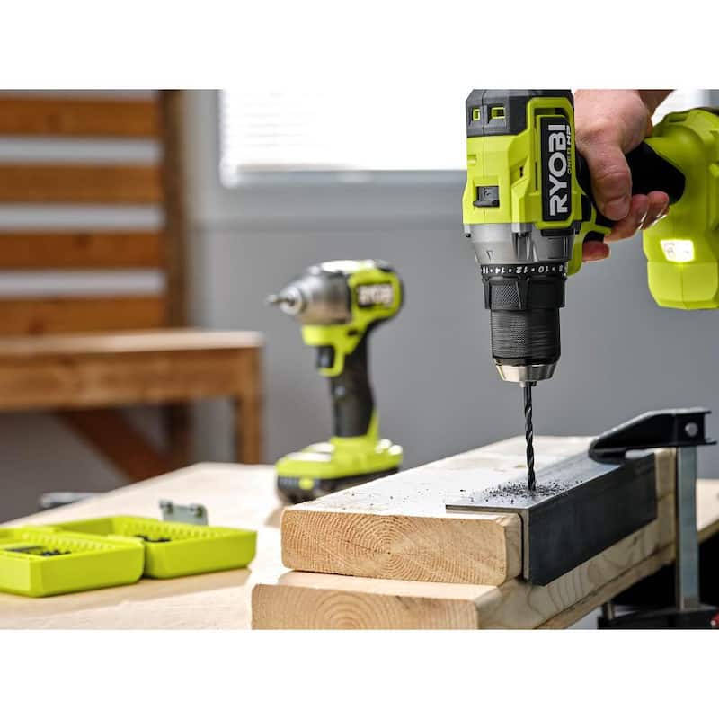 Equipo de taladro/atornillador inalámbrico RYOBI ONE+ HP 18V sin escobillas de 1/2 pulg. con kit de baterías de alto rendimiento de 2.0 Ah (2), cargador y bolsa - PBLDD01K