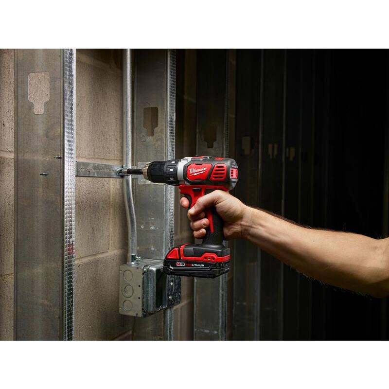 Milwaukee M18 Taladro Inalámbrico de 1/2 pulgadas de Litio-Ion 18V (Herramienta solamente) - 2606-20