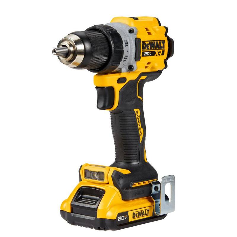 Juego de taladro inalámbrico DEWALT 20V MAX de iones de litio sin escobillas 1/2 pulg. con (2) baterías de 2.0 Ah, cargador y bolso - DCD800D2