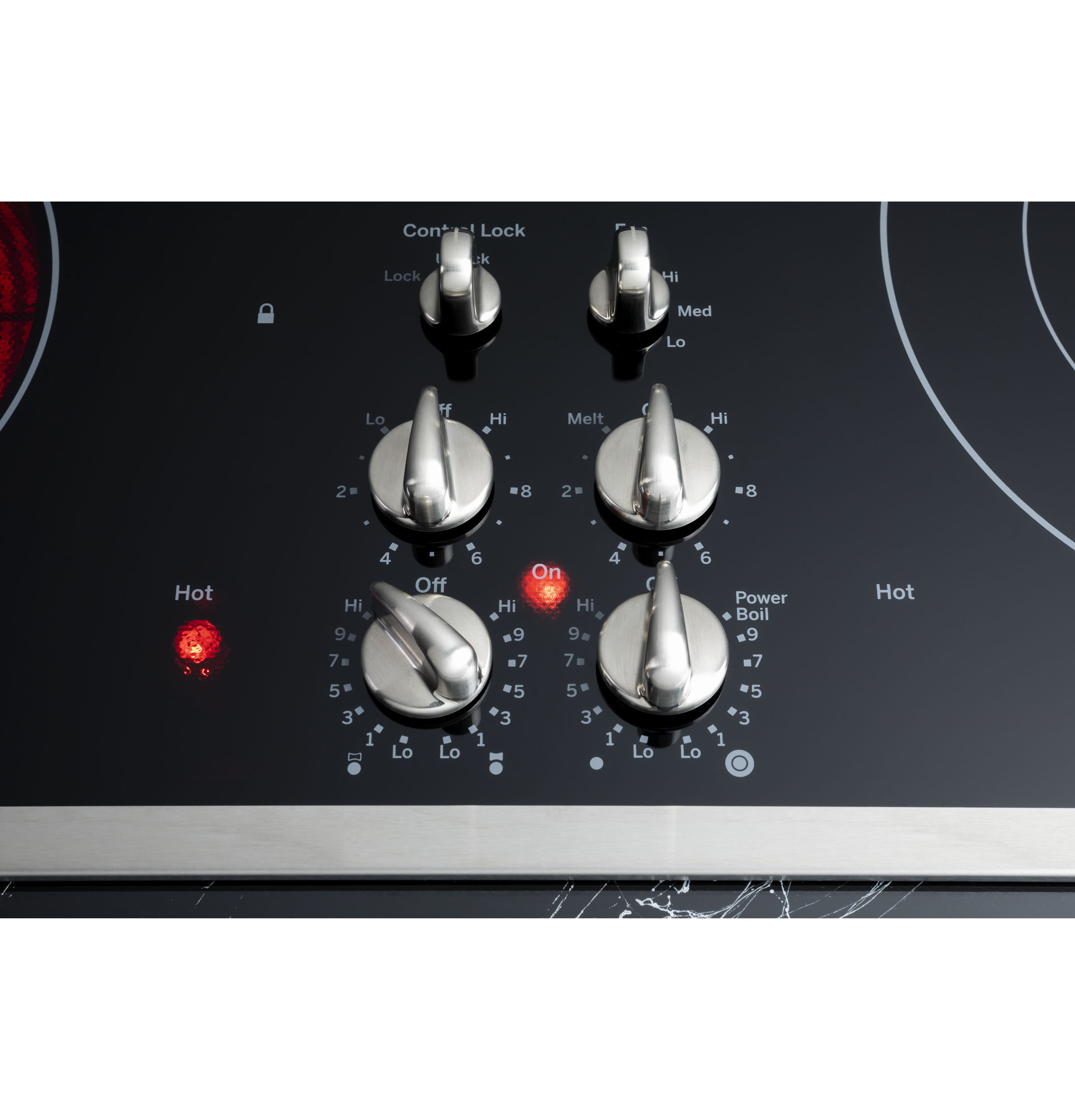 Cubierta de cocina eléctrica de acero inoxidable con superficie lisa de 30 pulgadas y 4 quemadores de perfil GE Profile con sistema de escape descendente y elemento puente PP9830SRSS