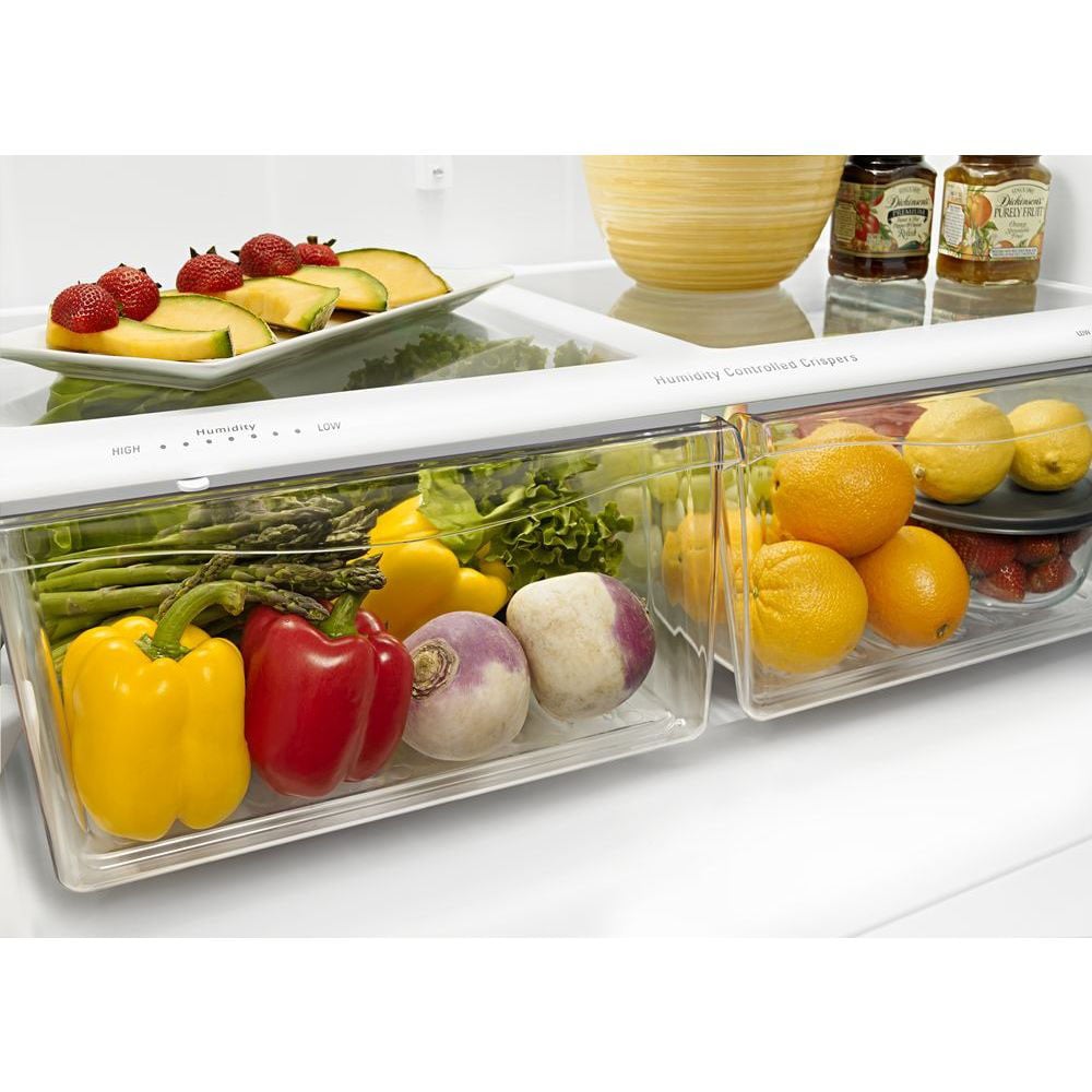 Refrigerador con congelador inferior de profundidad estándar de 22.1 pies cúbicos Amana con opción de fabricador de hielo (se vende por separado) (Negro) ABB2224BRB