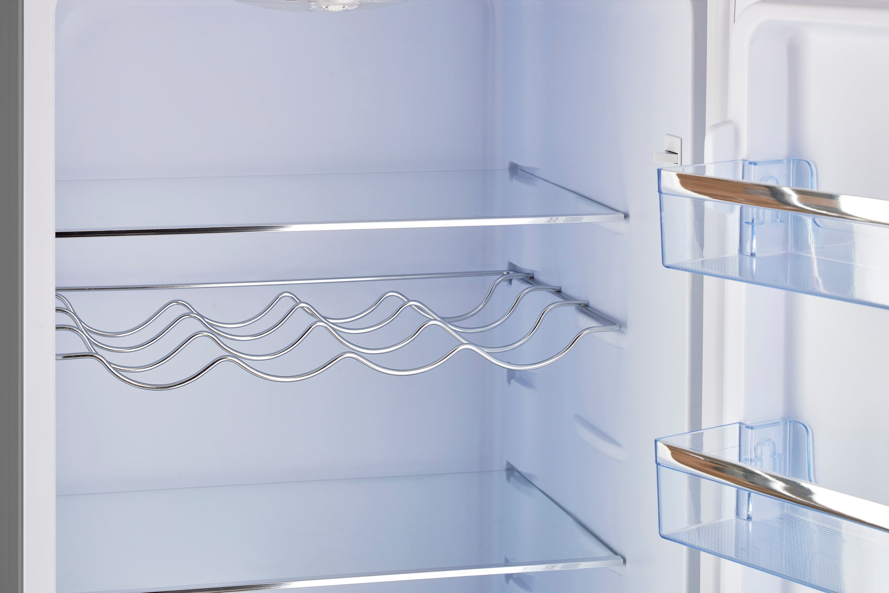 Refrigerador de Acero Inoxidable con Congelador Inferior de Profundidad al Mostrador de 8.7 Pies Cúbicos de Prestigio Único - Certificado ENERGY STAR