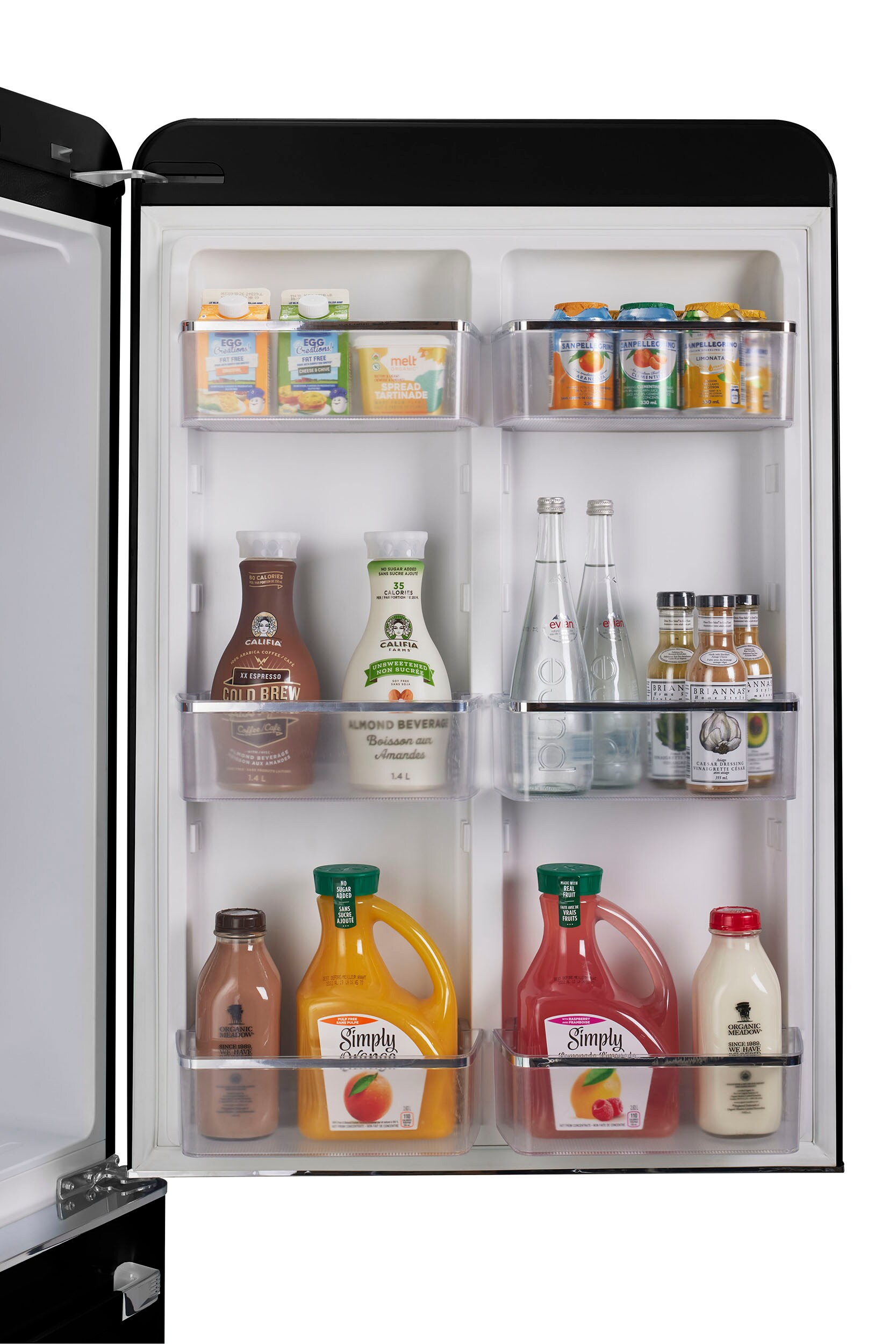 Refrigerador Único Clásico Retro de Profundidad de Mostrador de 17.7 pies cúbicos con Fabricador de Hielo (Negro Medianoche) Certificado ENERGY STAR UGP-510L B AC