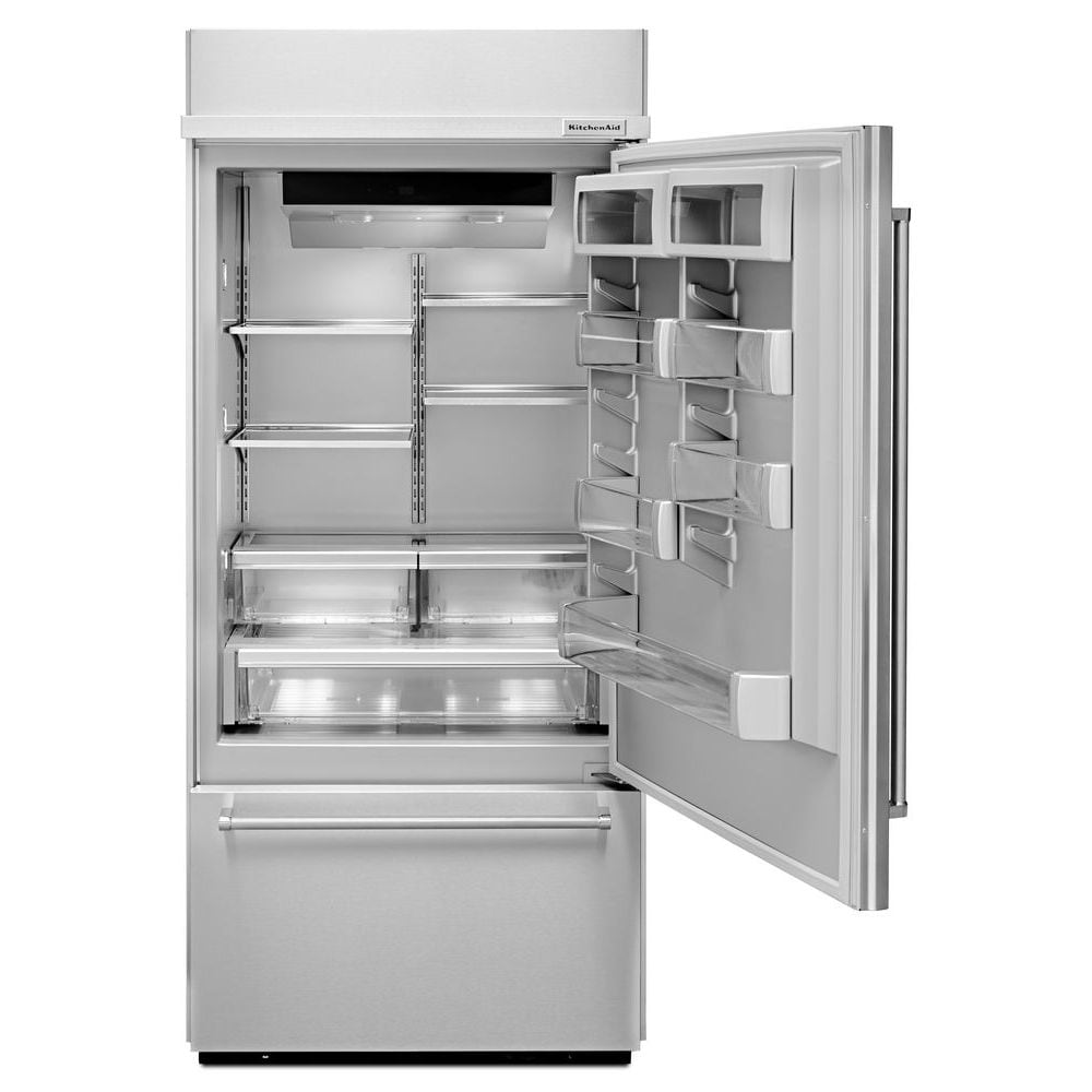 Refrigerador empotrado de fondo con congelador inferior de 20.9 pies cúbicos de KitchenAid con máquina de hielo (Acero inoxidable) Certificado ENERGY STAR KBBR306ESS