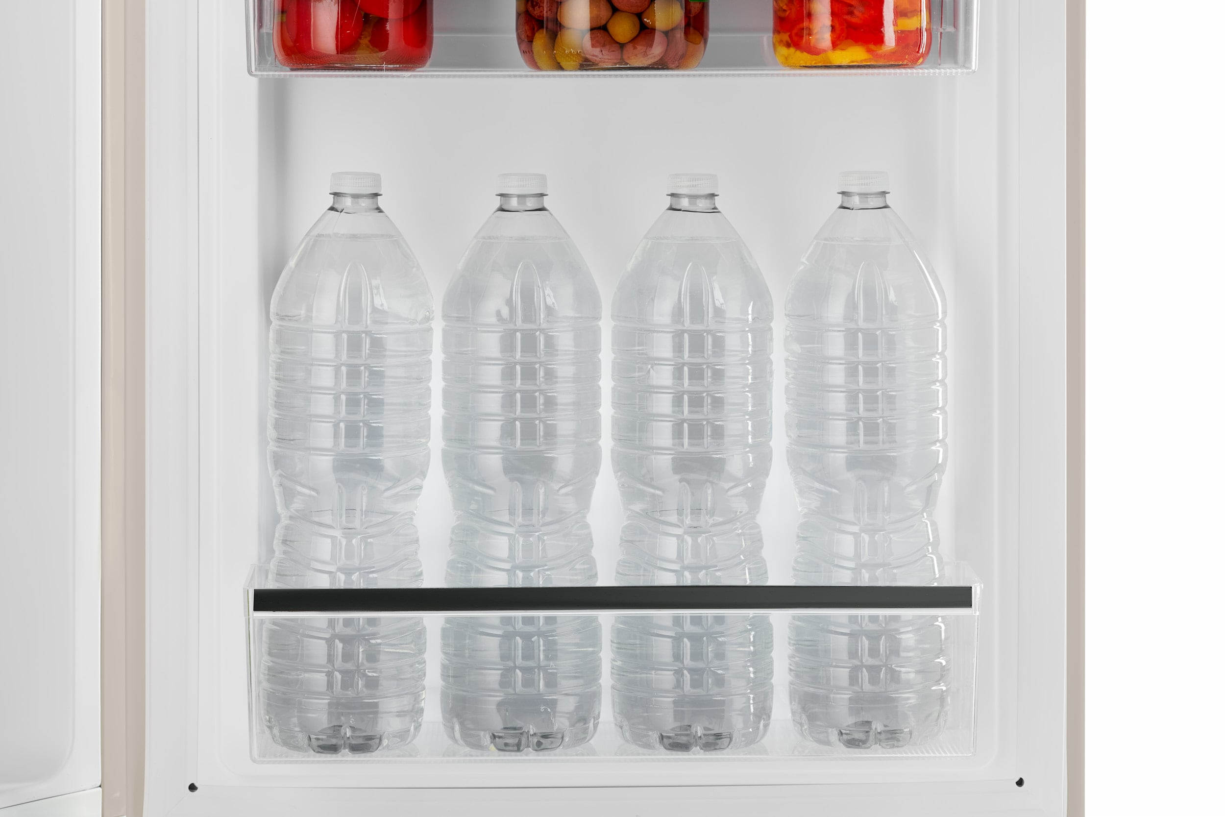 Refrigerador Retro FF1 de 7 pies cúbicos, con congelador en la parte inferior y profundidad estándar, blanco escarchado (certificado ENERGY STAR)
