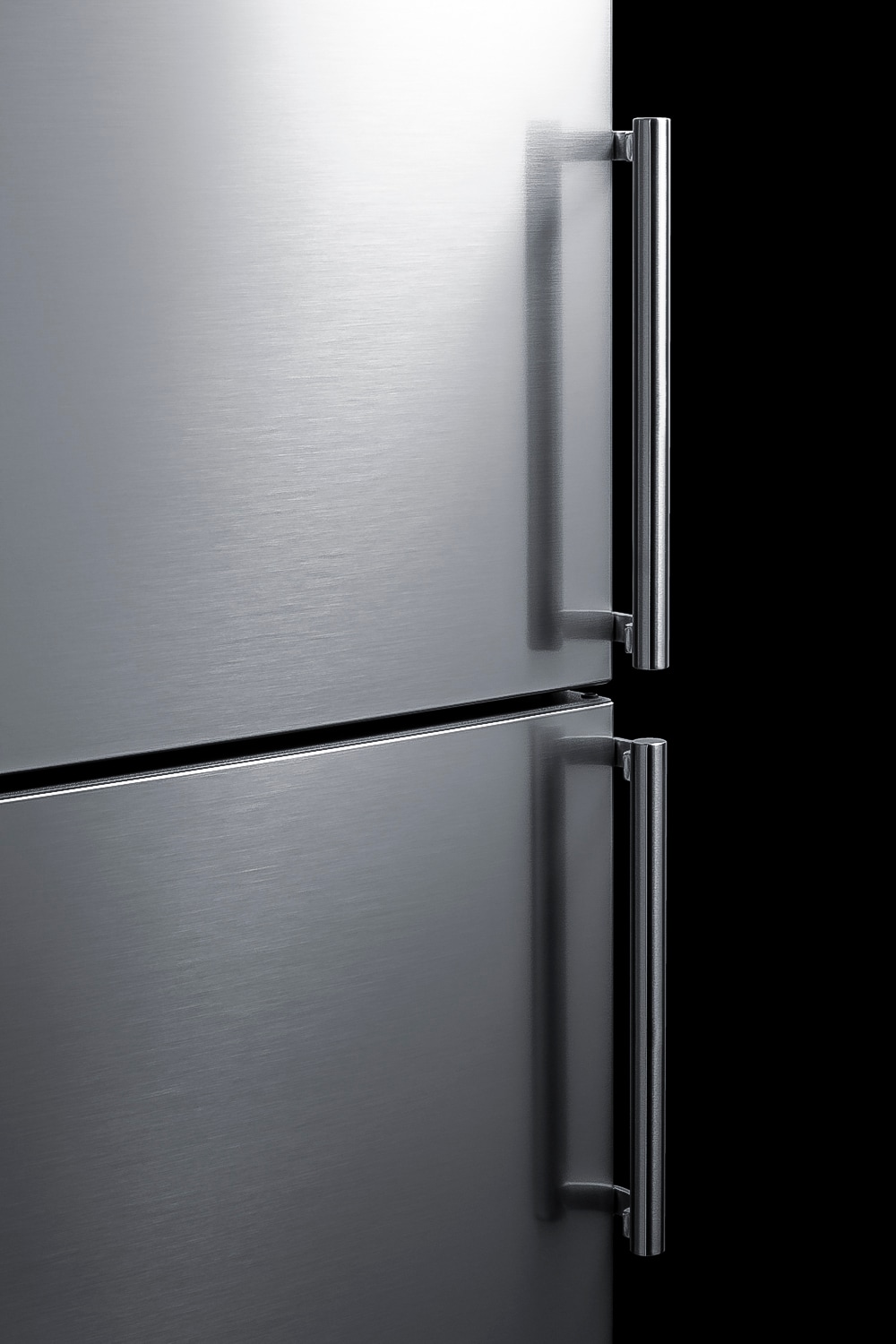 Refrigerador de fondo con congelador inferior de 11.5 pies cúbicos y profundidad de mostrador, apariencia de acero inoxidable resistente a huellas digitales (Certificado ENERGY STAR) Summit Appliance FFBF235PLLHD