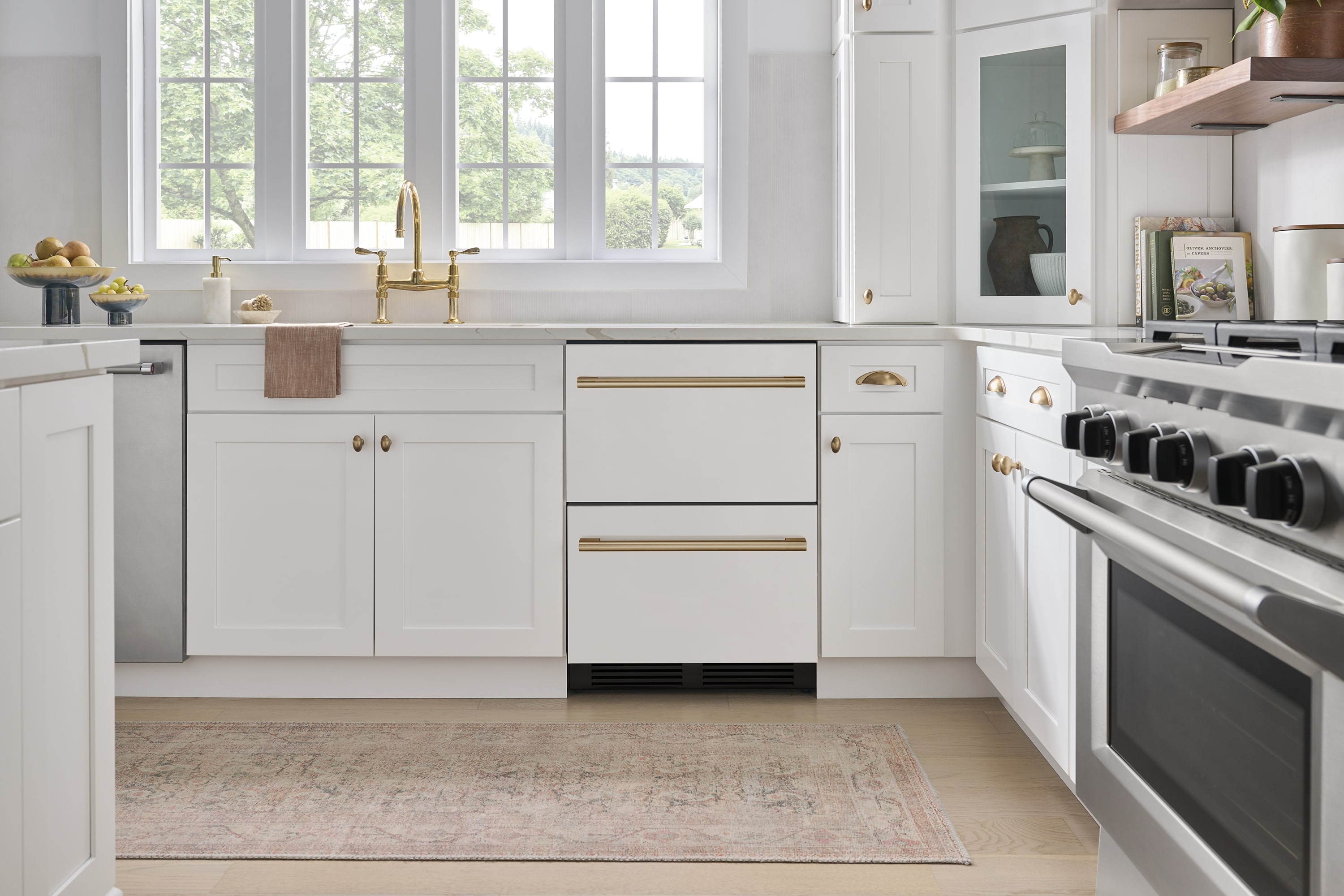 Refrigerador empotrable de 2 cajones de doble zona de 24 pulgadas Zephyr Presrv (Listo para paneles)