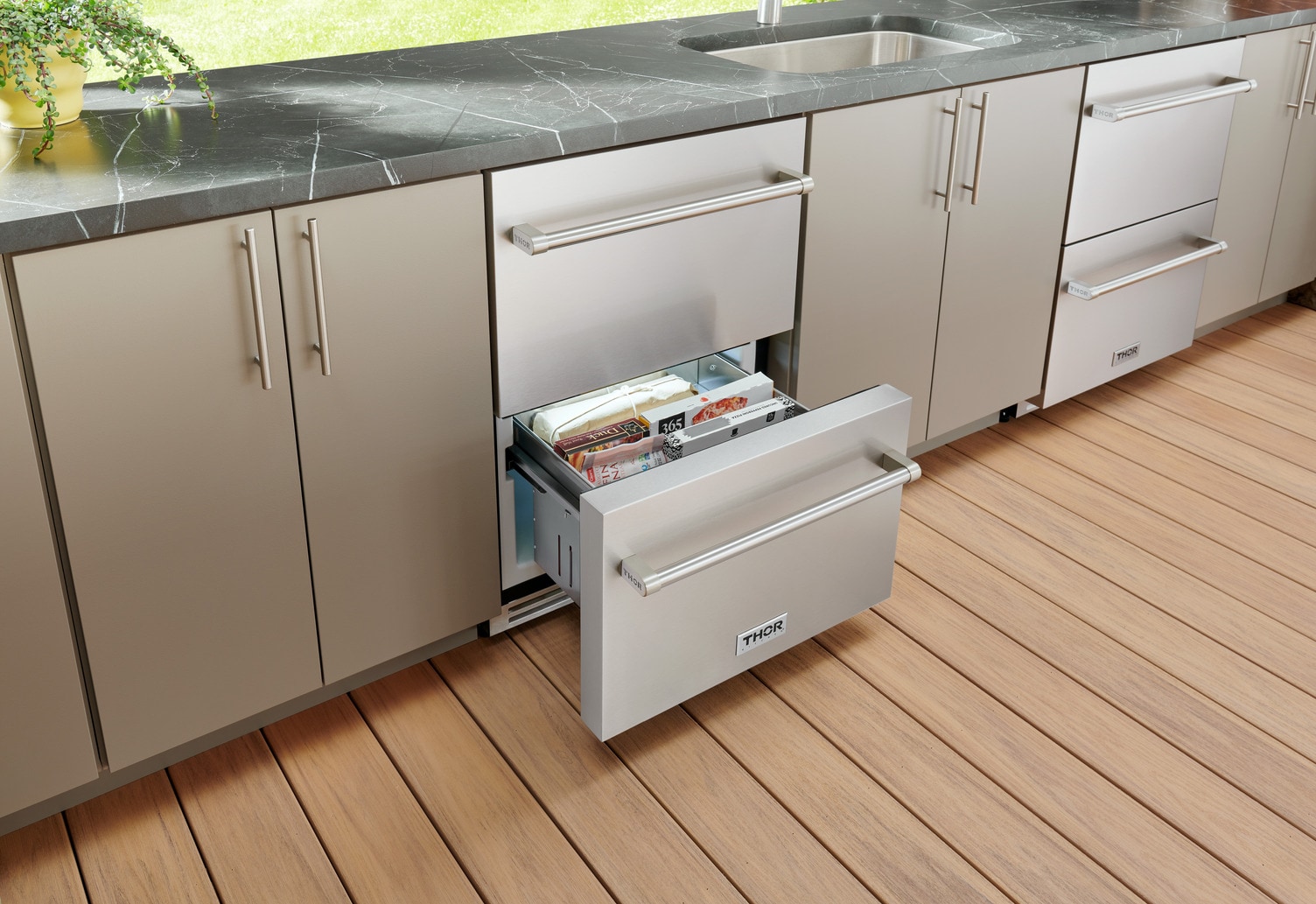 Congelador de Cajones Integrado/Independiente de 2 Cajones de Acero Inoxidable de 24 Pulgadas Thor Kitchen (TRZ24U)