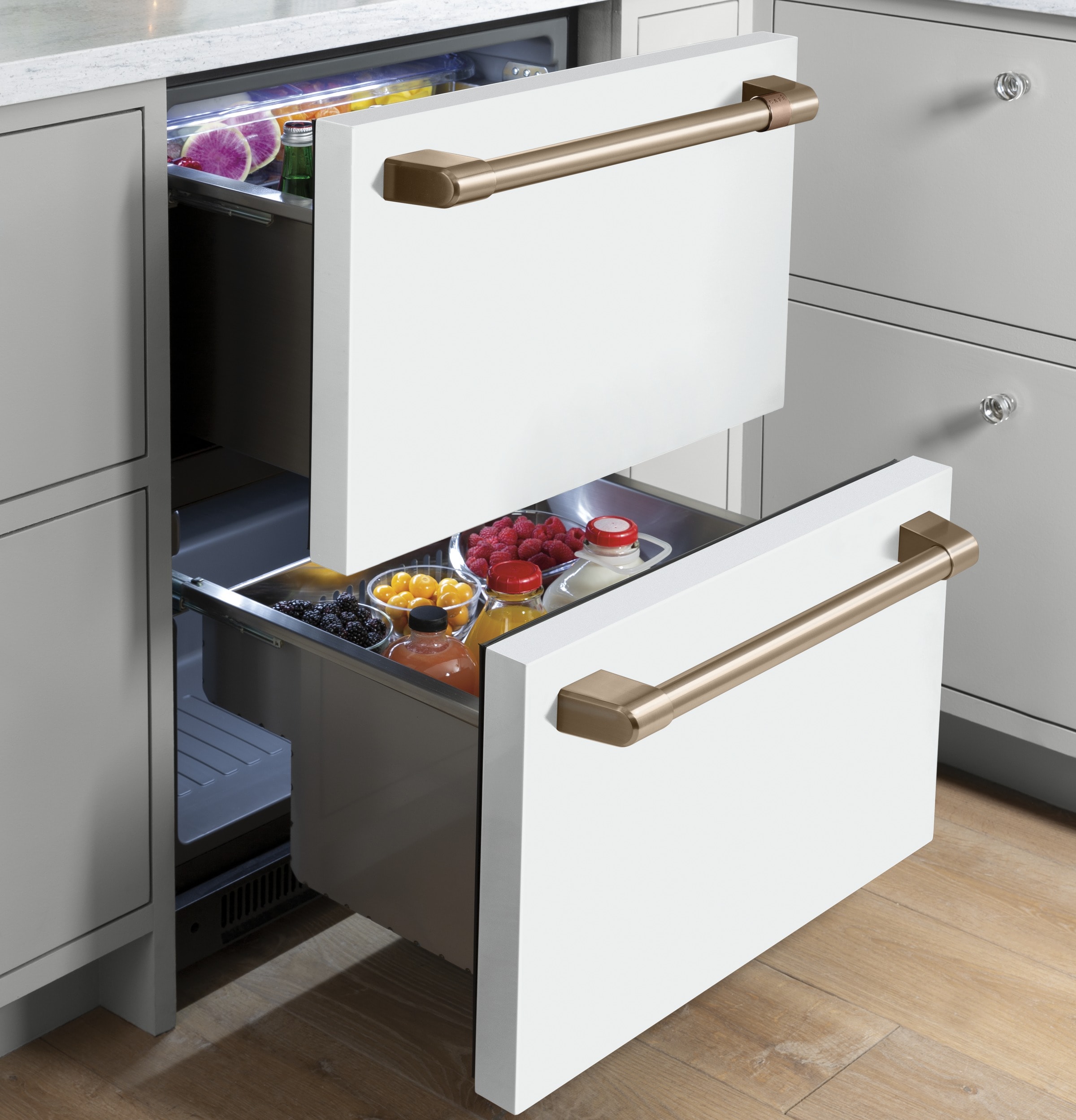 Refrigerador de cajones empotrable o independiente de 24 pulgadas con 2 cajones (blanco mate)